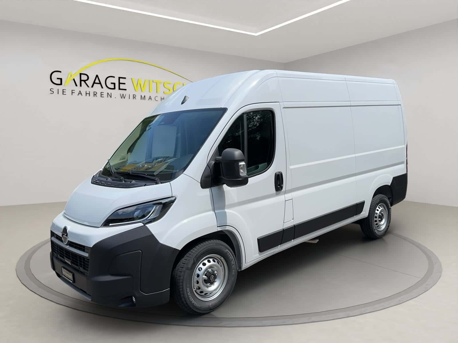 Opel Movano