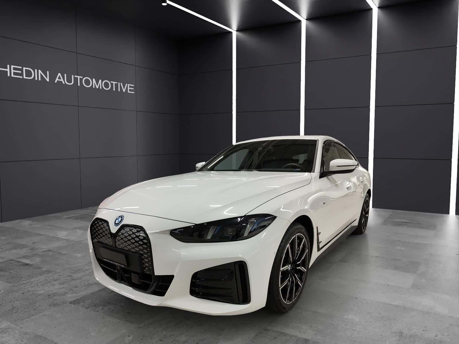 BMW i4