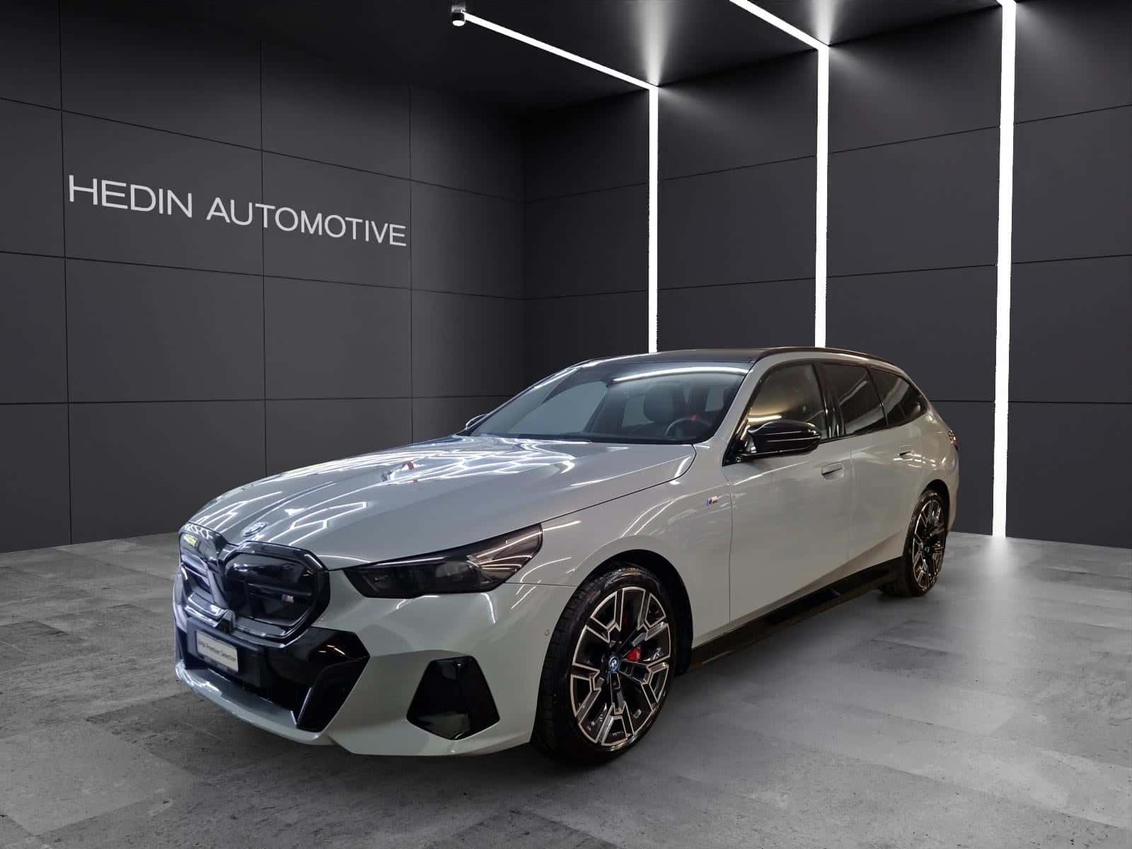 BMW i5