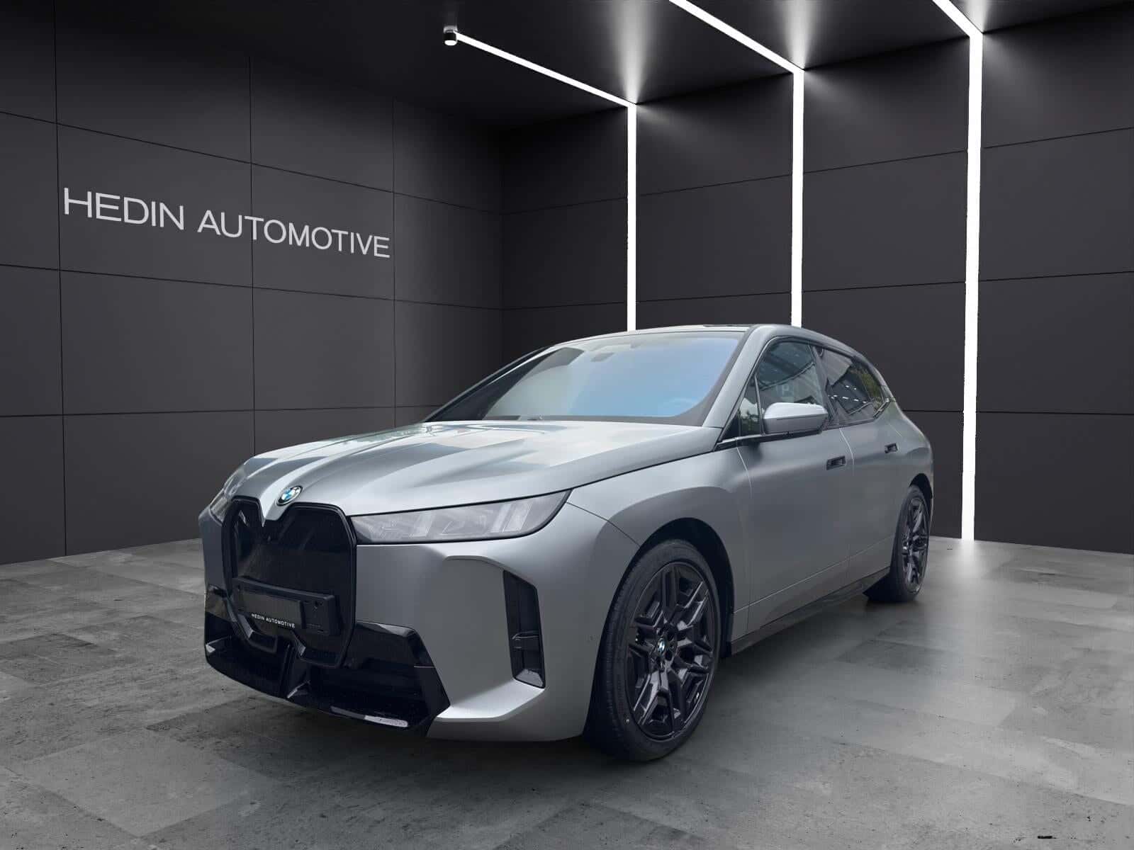 BMW iX