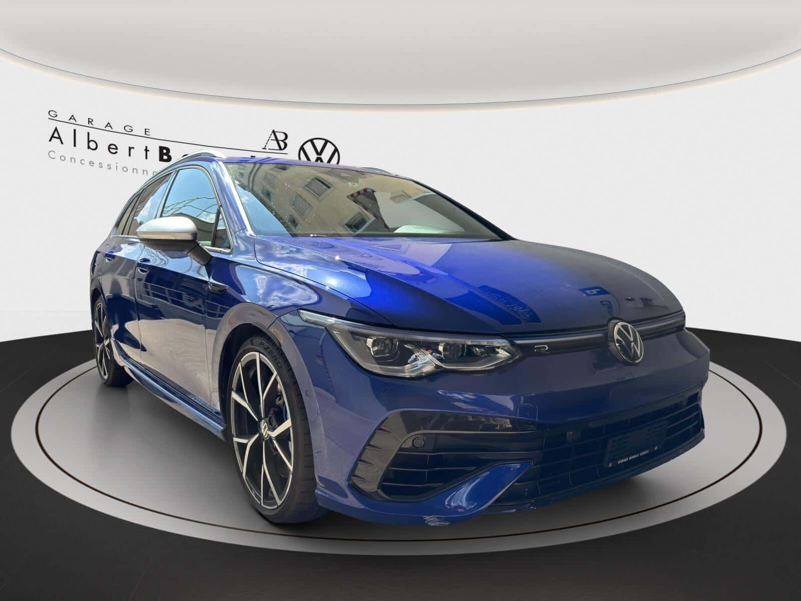 VW Golf