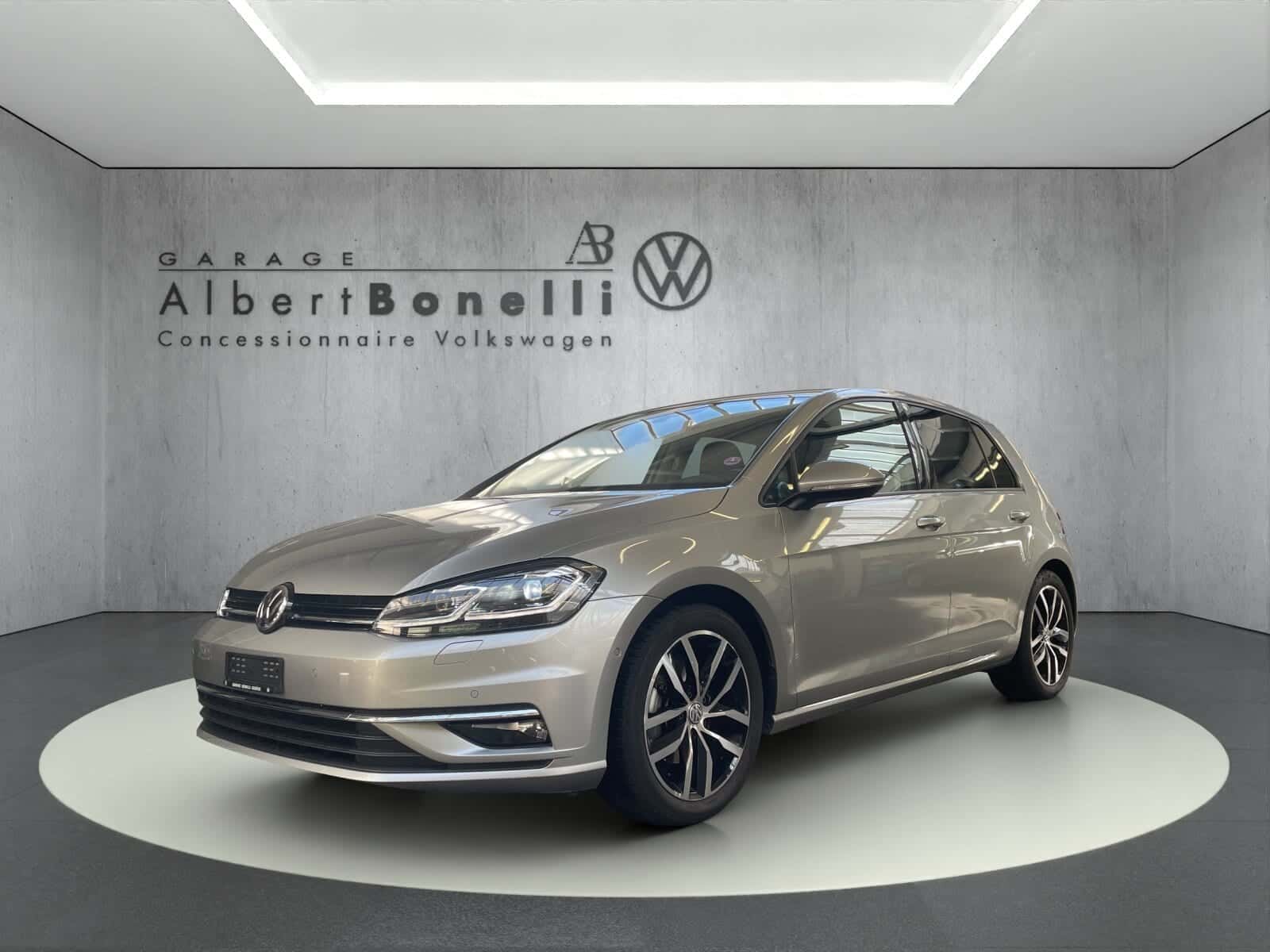 VW Golf