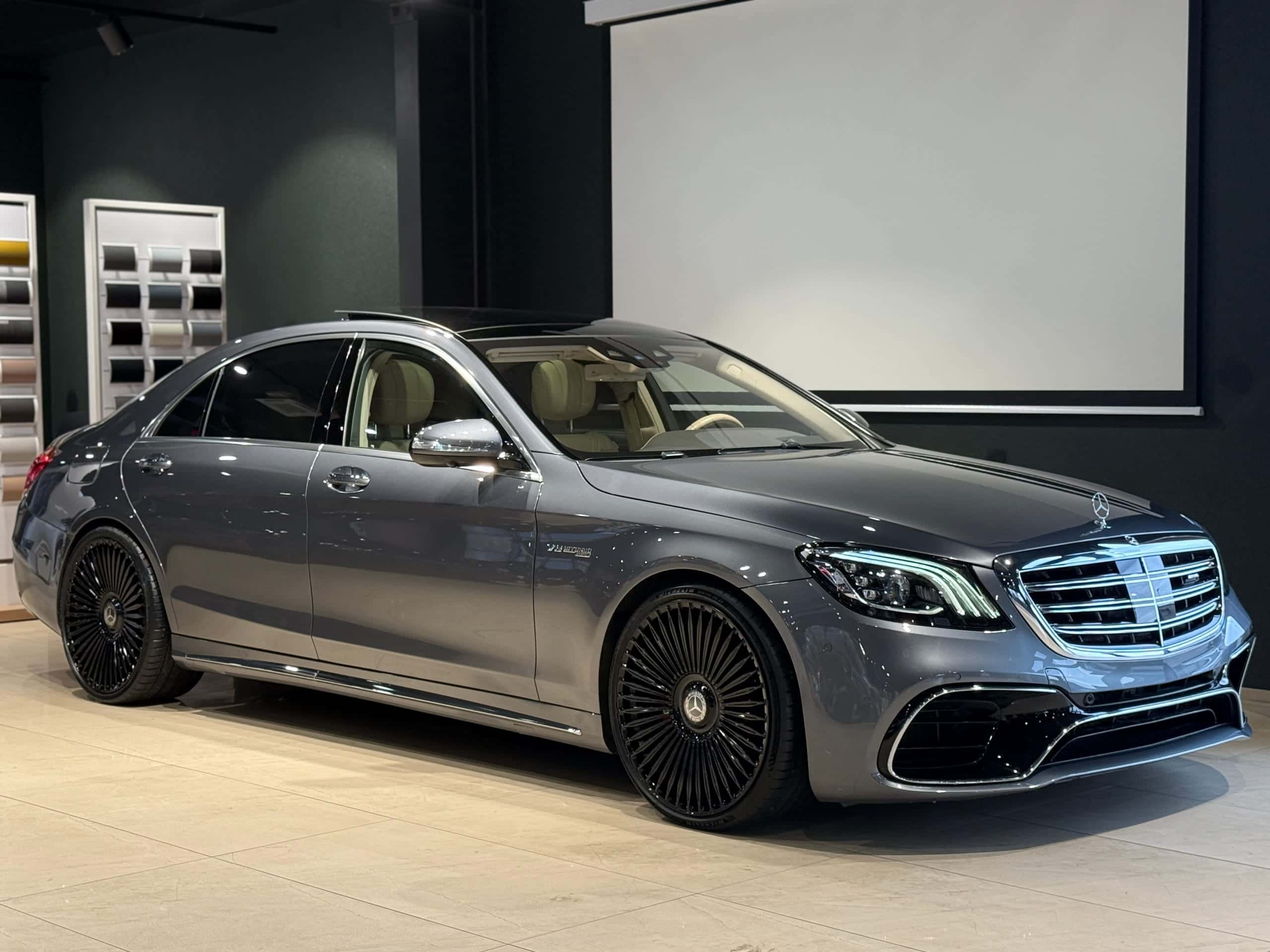 Mercedes-Benz S-Klasse