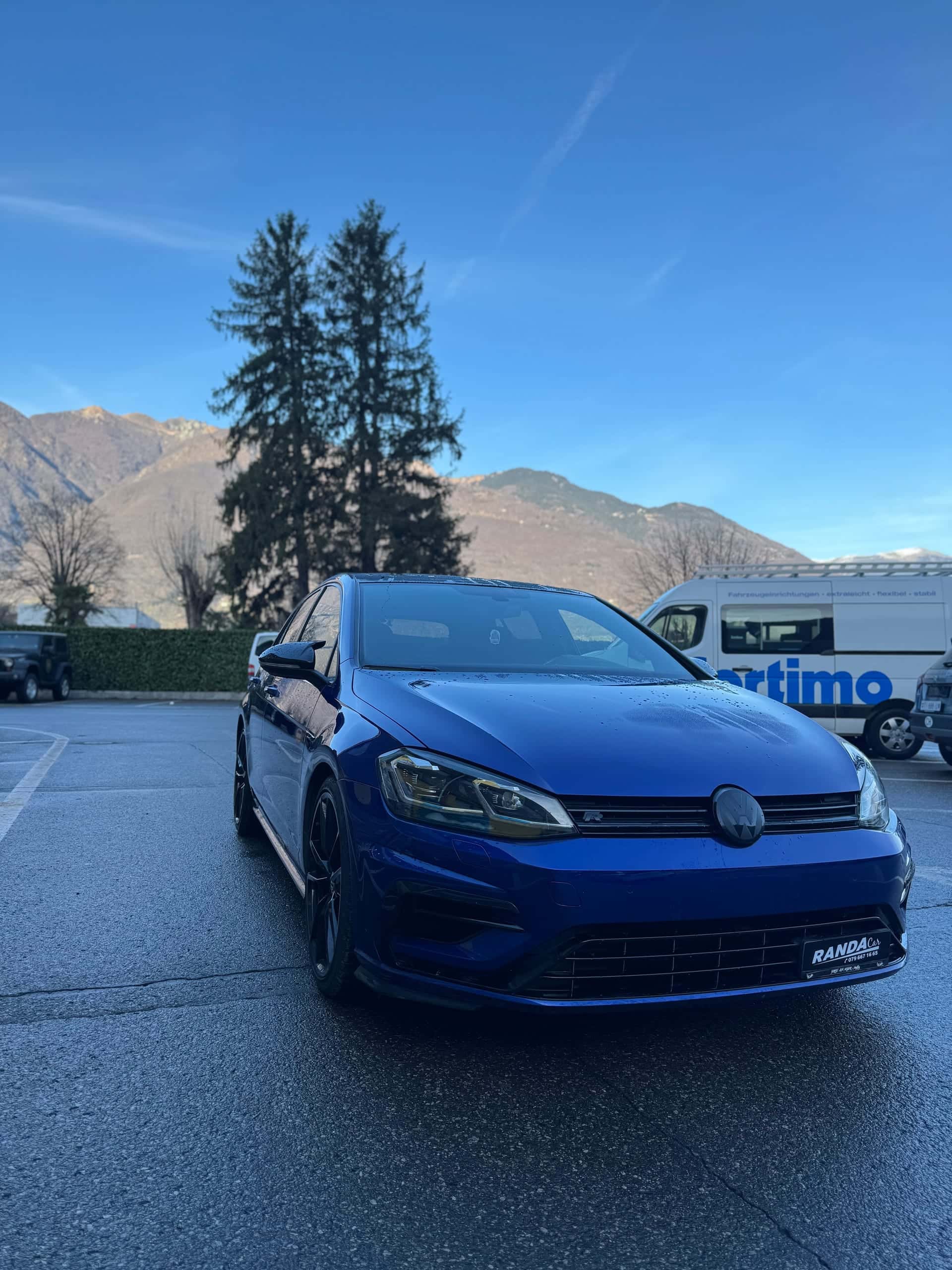 VW Golf
