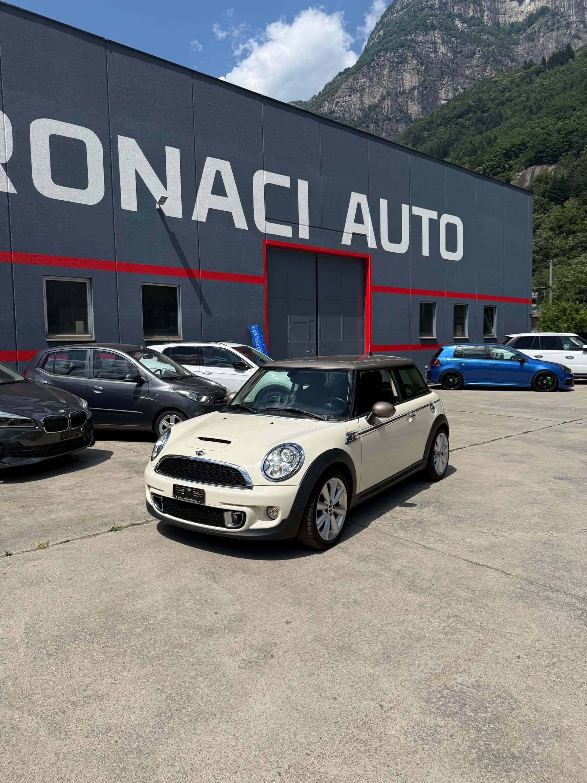 Mini Mini