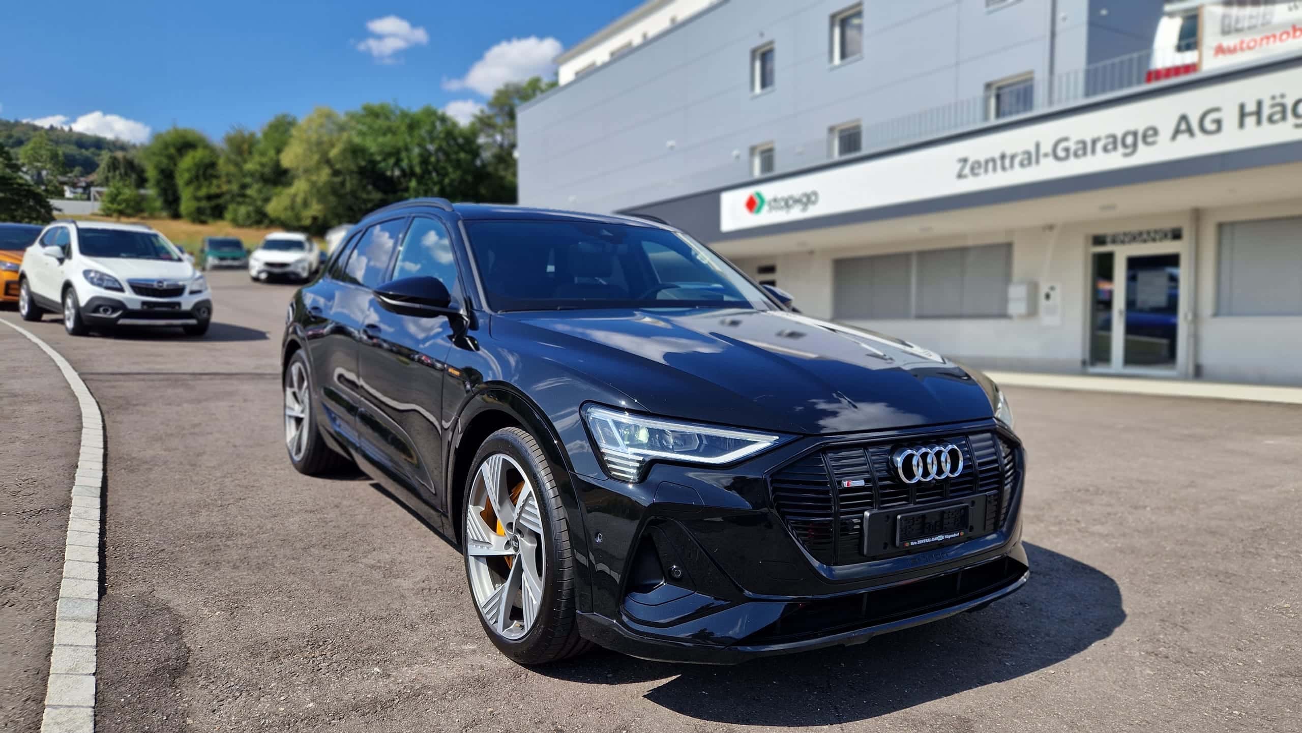 Audi e-tron