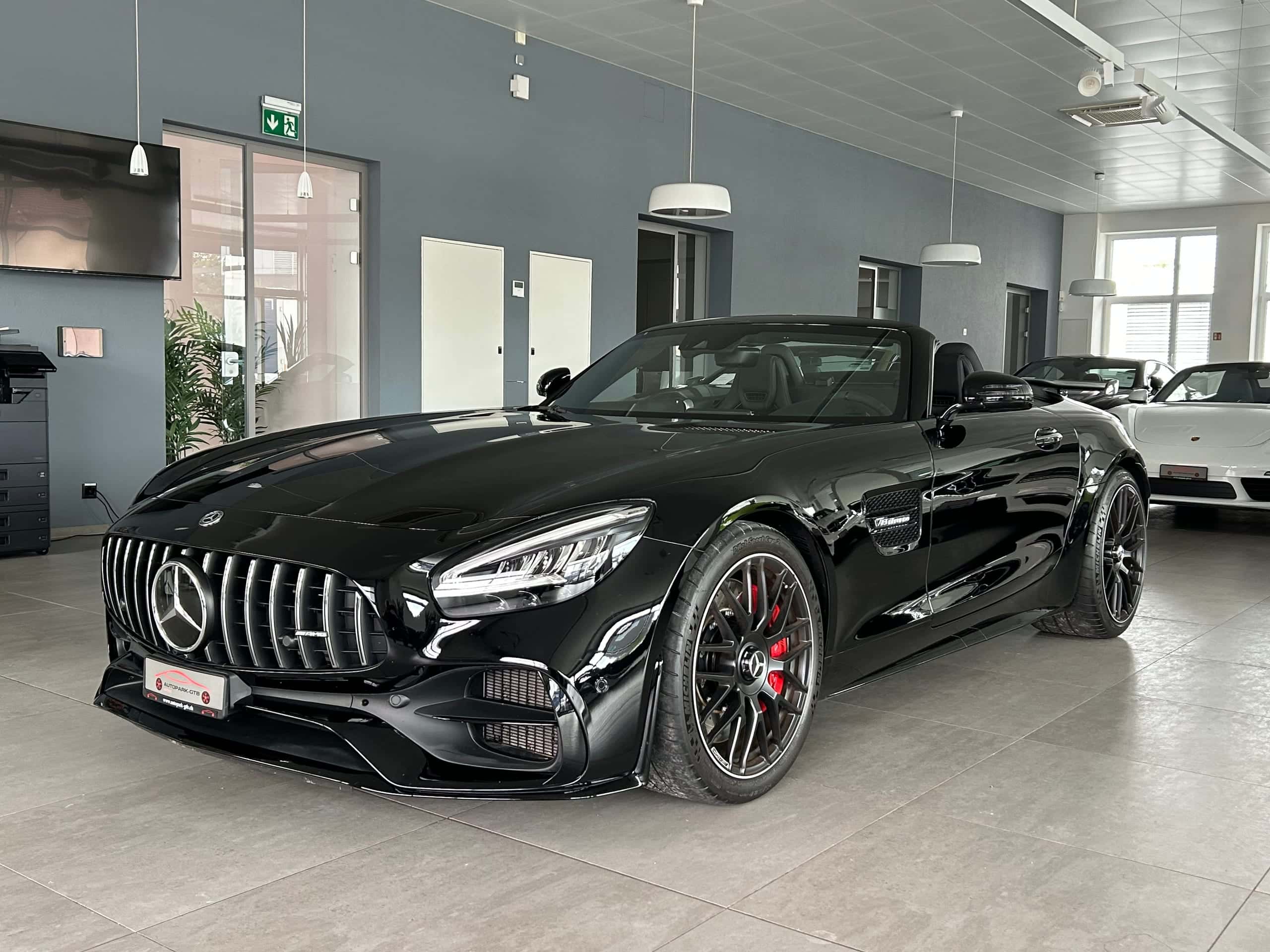 Mercedes-Benz GT