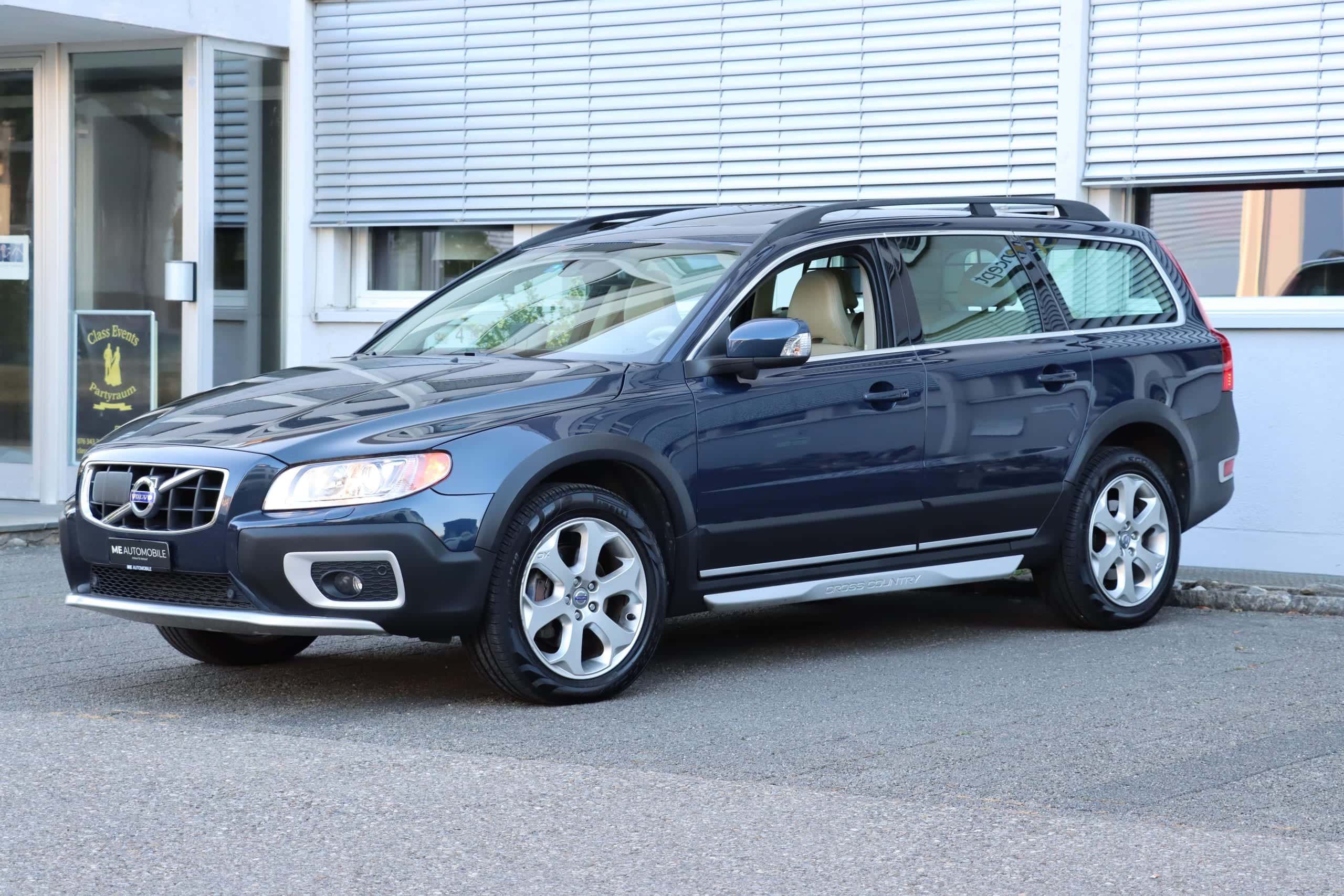 Volvo XC70