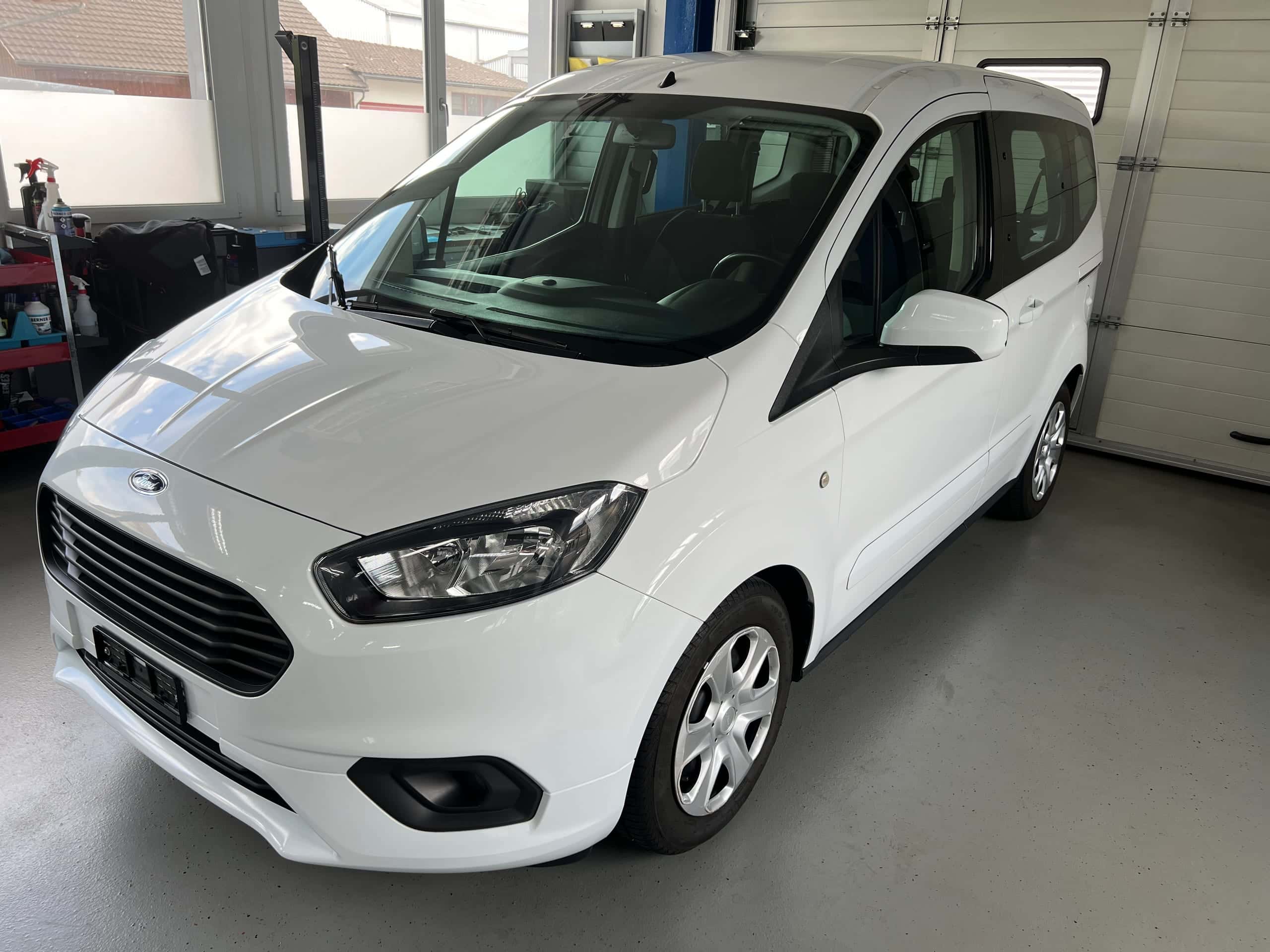 Ford Tourneo Courier