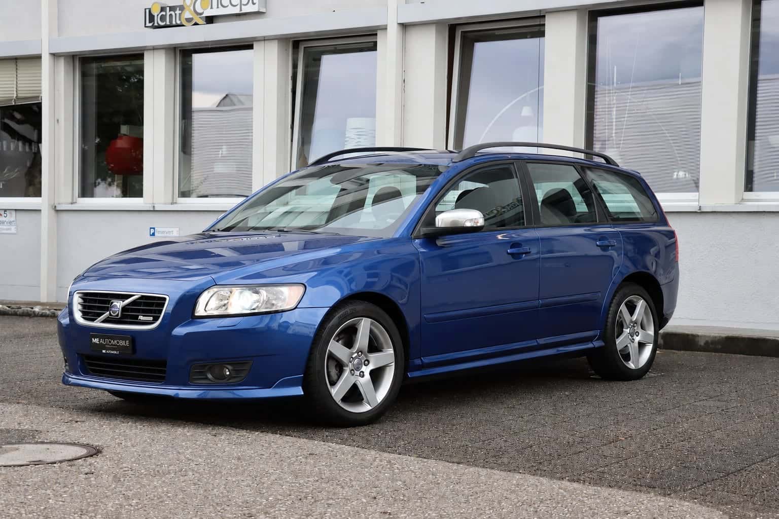 Volvo V50