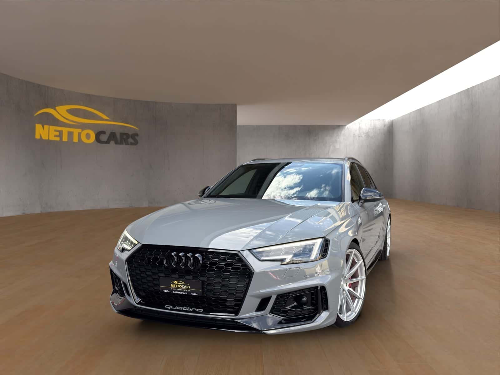 Audi S4 / RS4