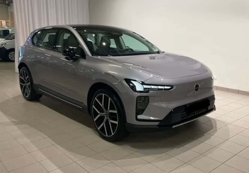Volvo EX60