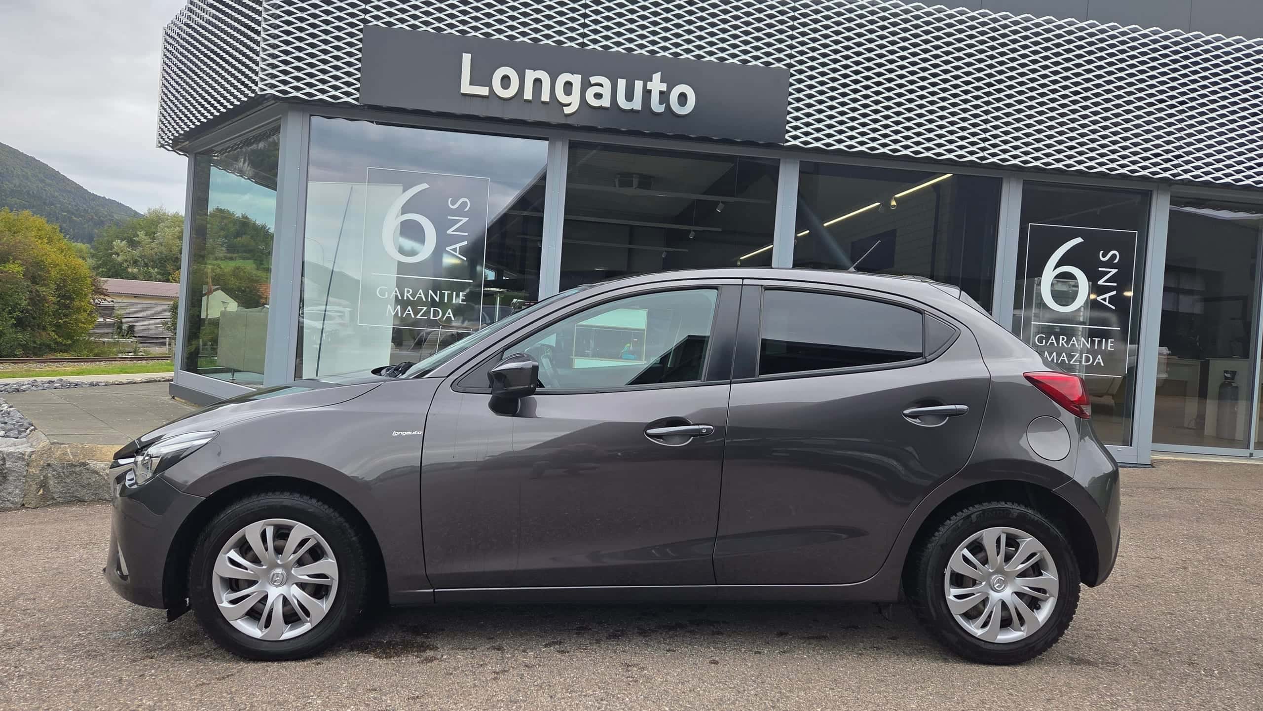 Mazda 2