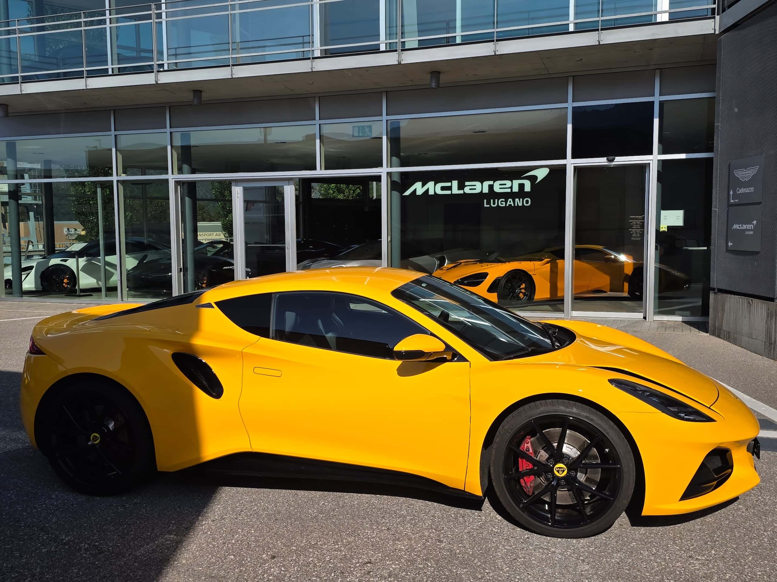 Lotus Emira