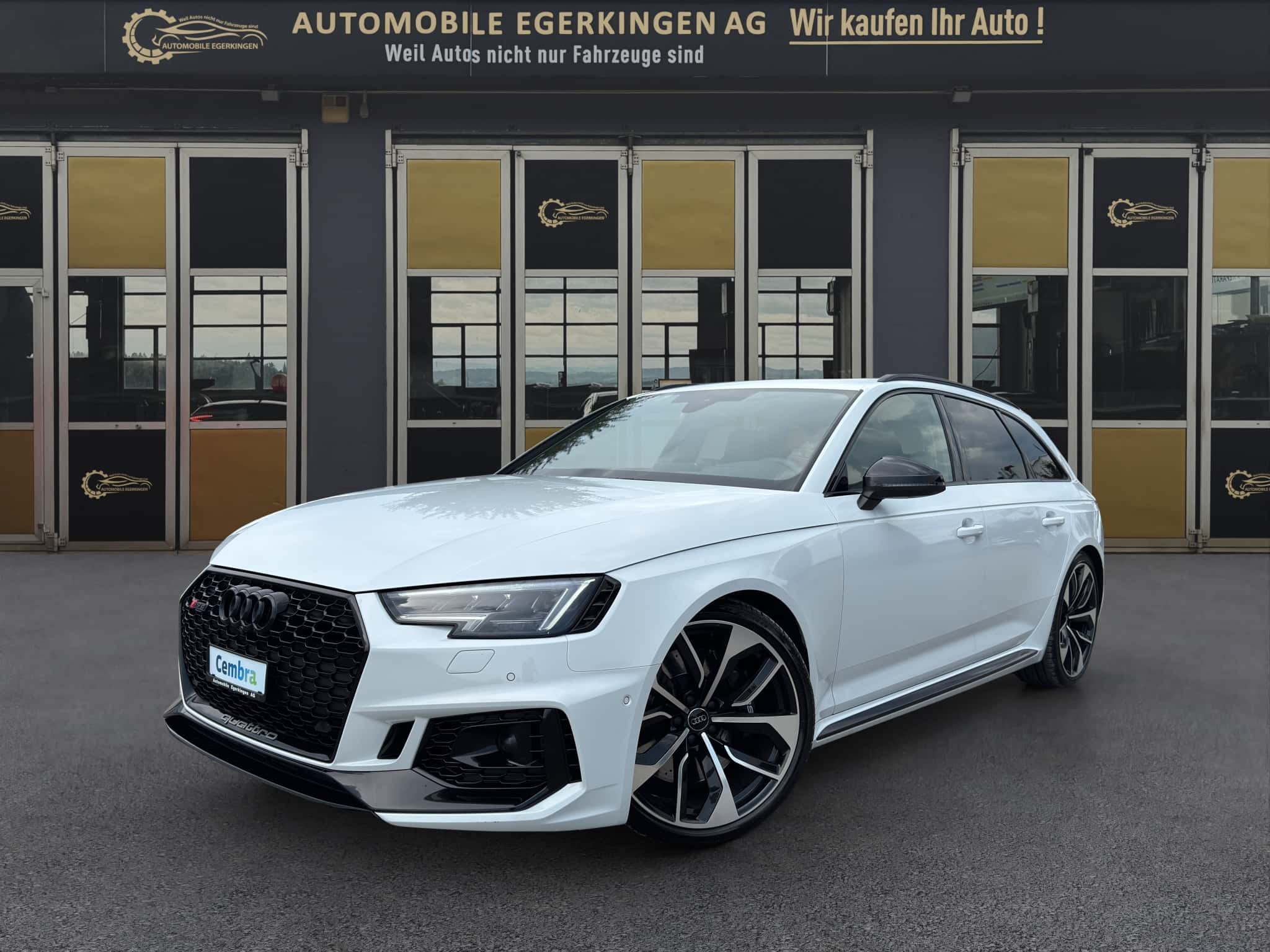 Audi S4 / RS4