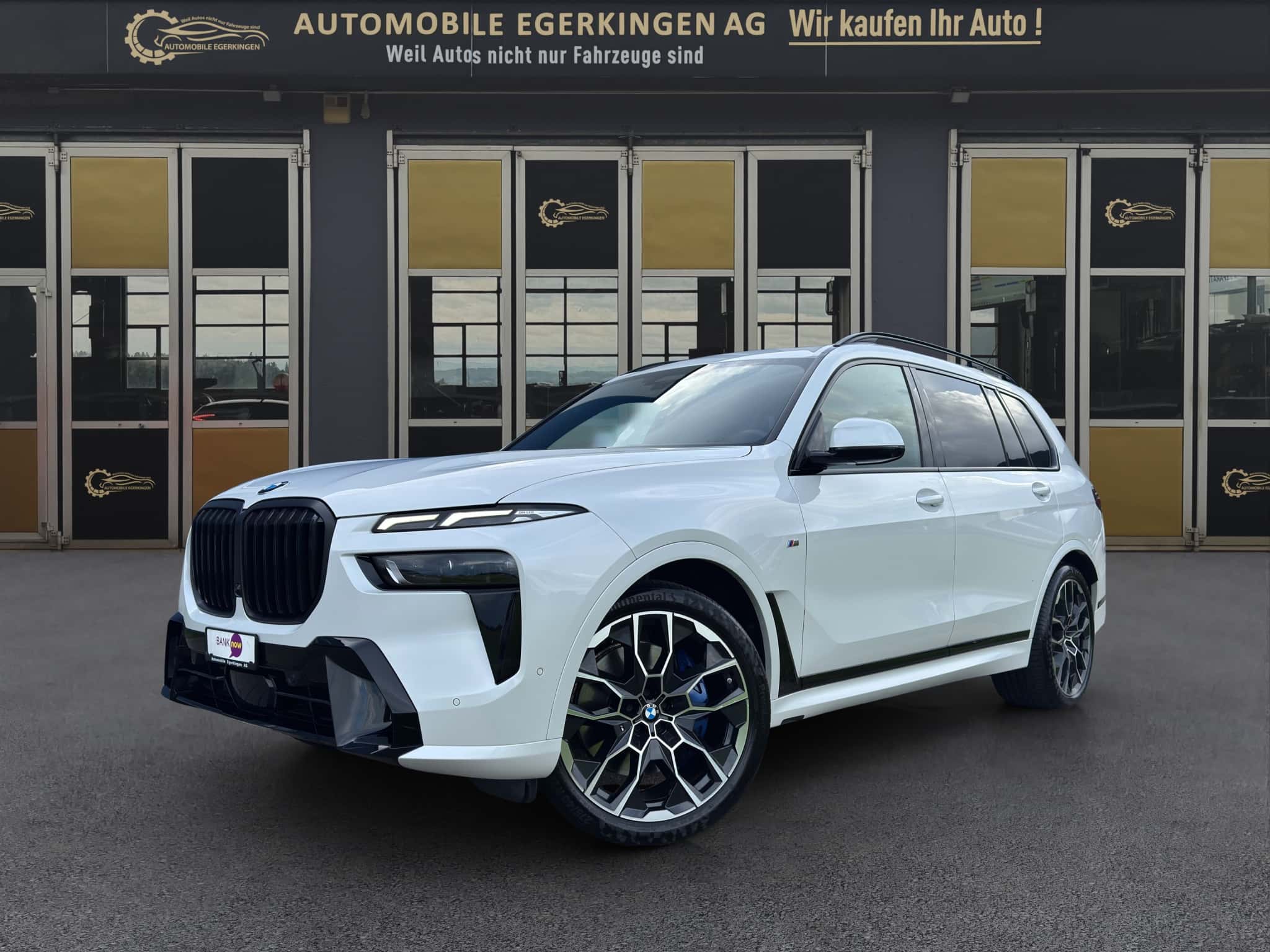 BMW X7