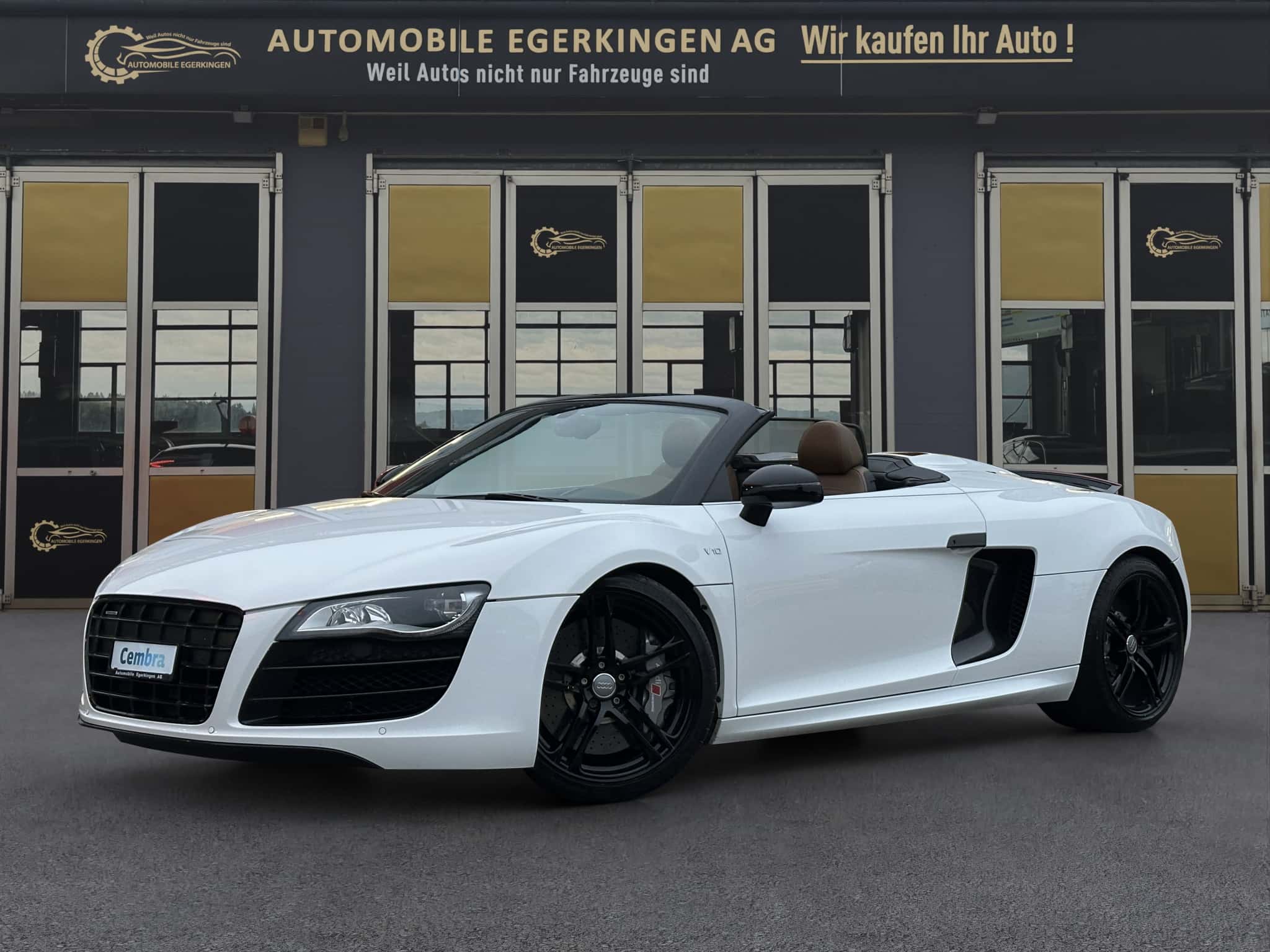 Audi R8
