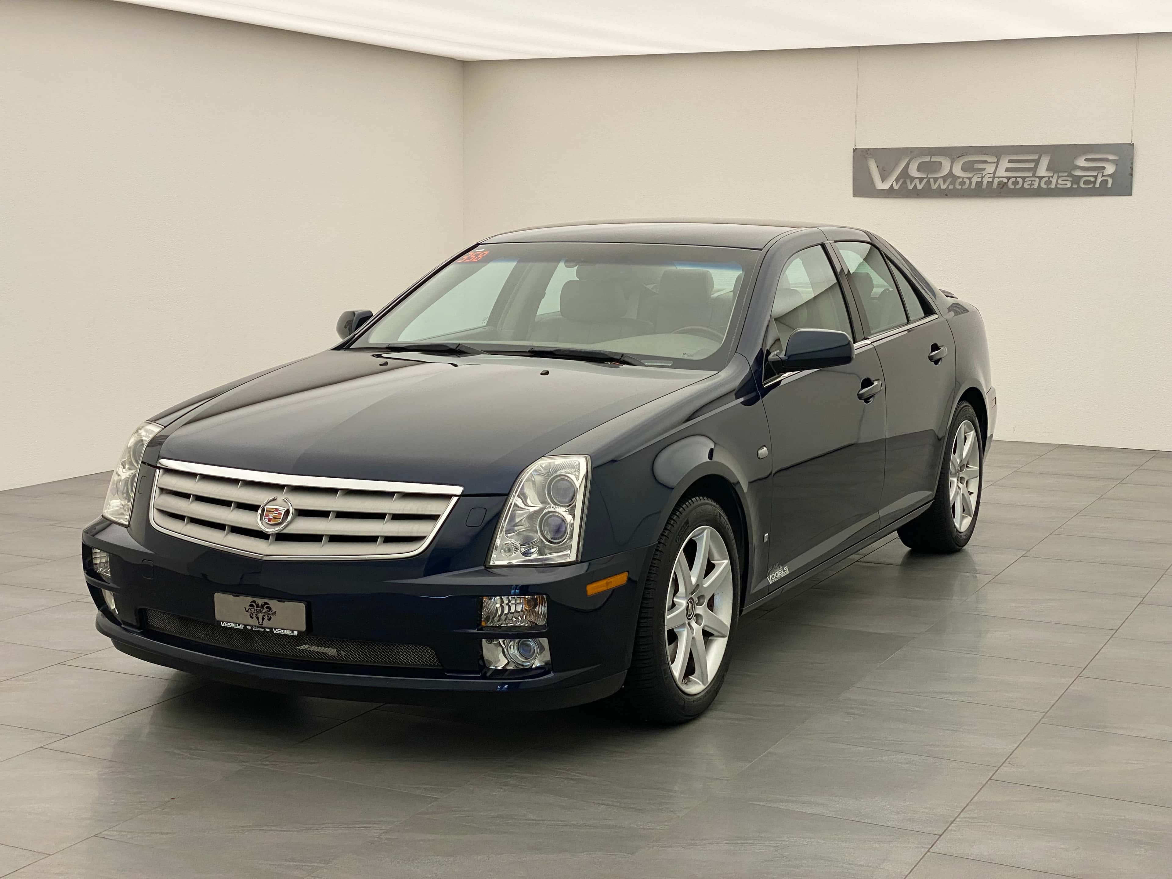 Cadillac STS