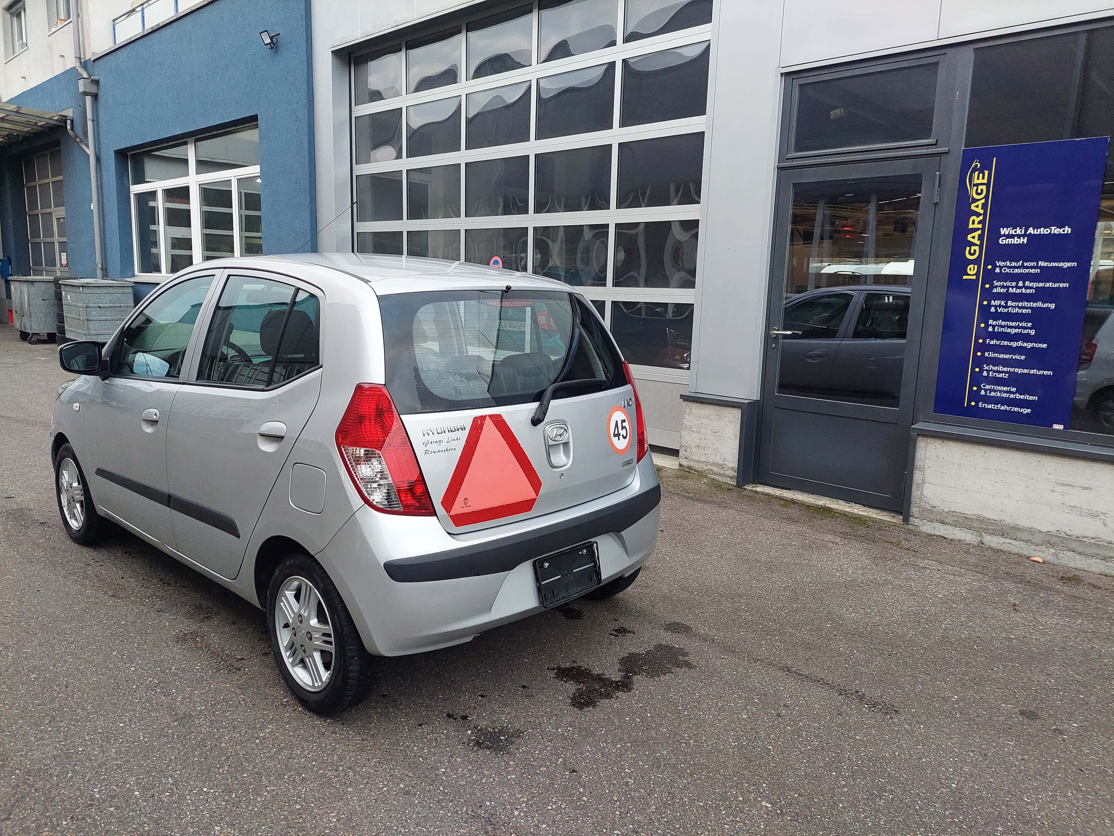 Hyundai i10