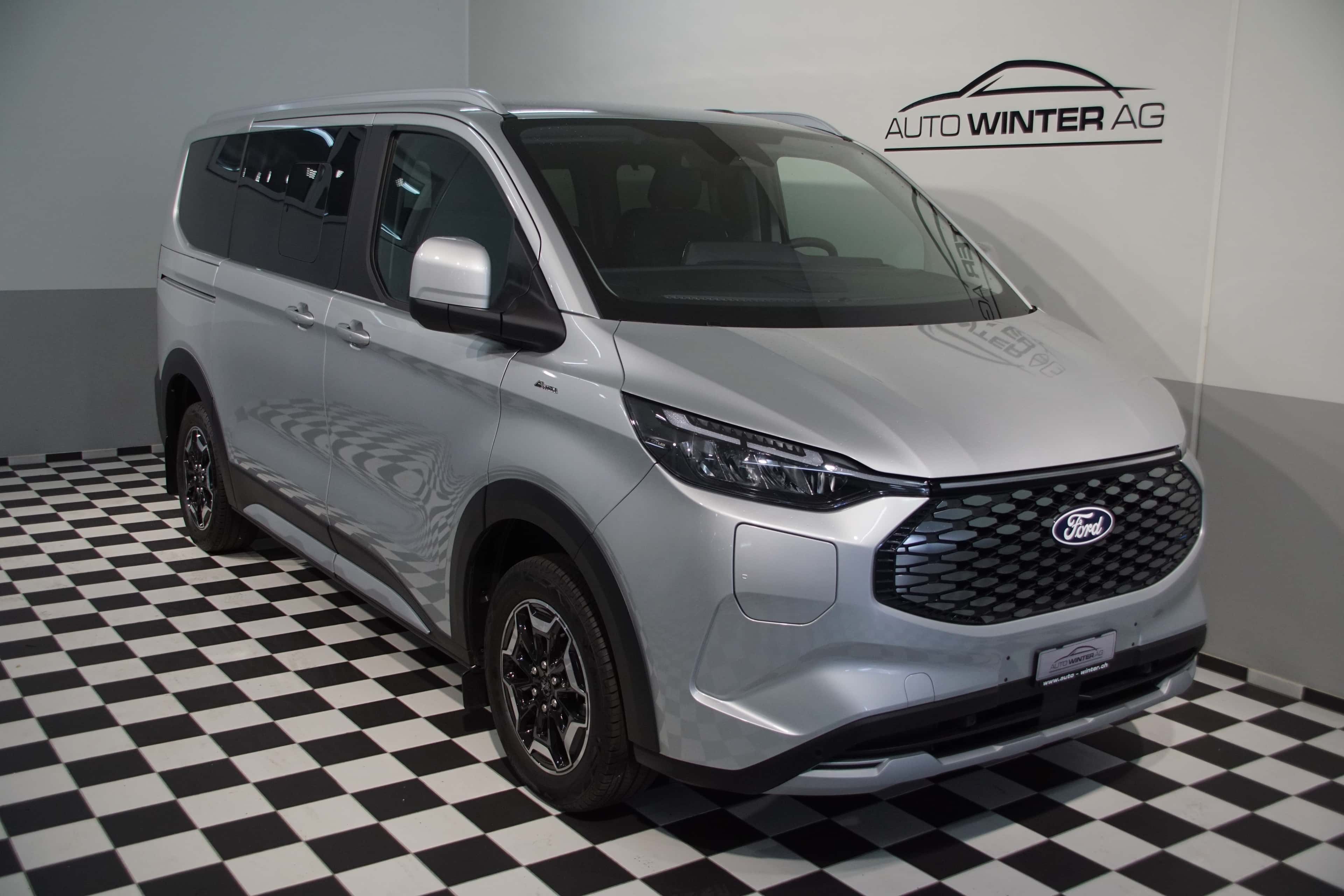 Ford E-Tourneo Custom