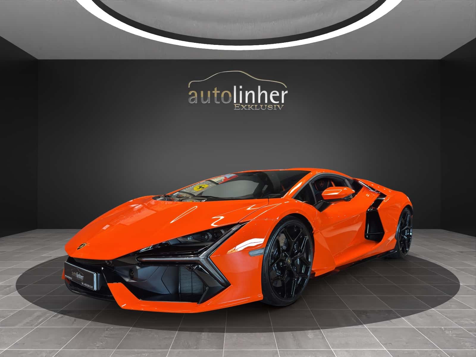 Lamborghini Revuelto