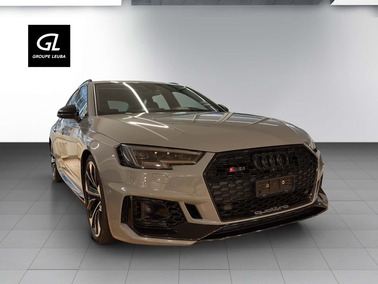 Audi S4 / RS4