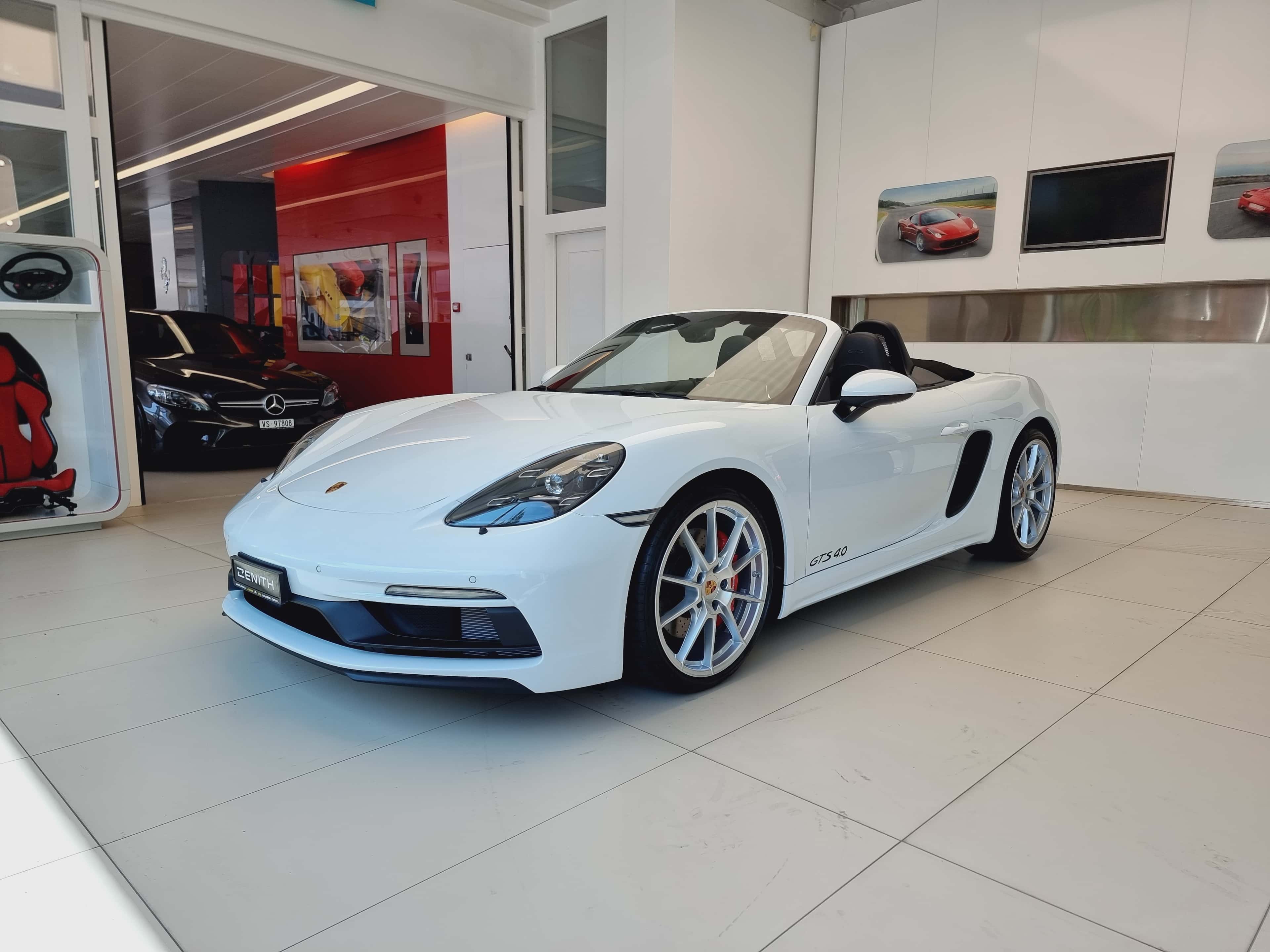 Porsche 718