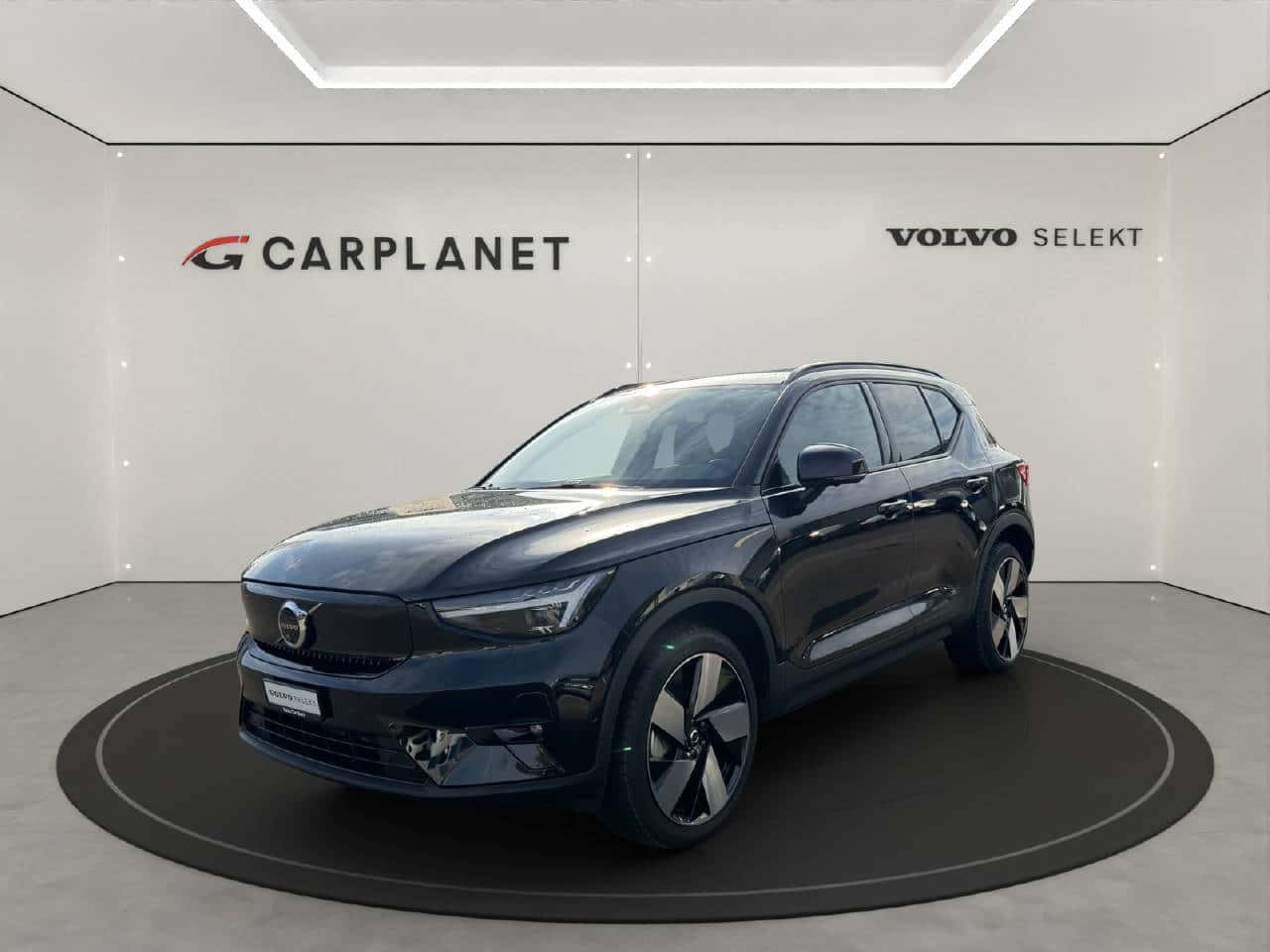 Volvo EX40