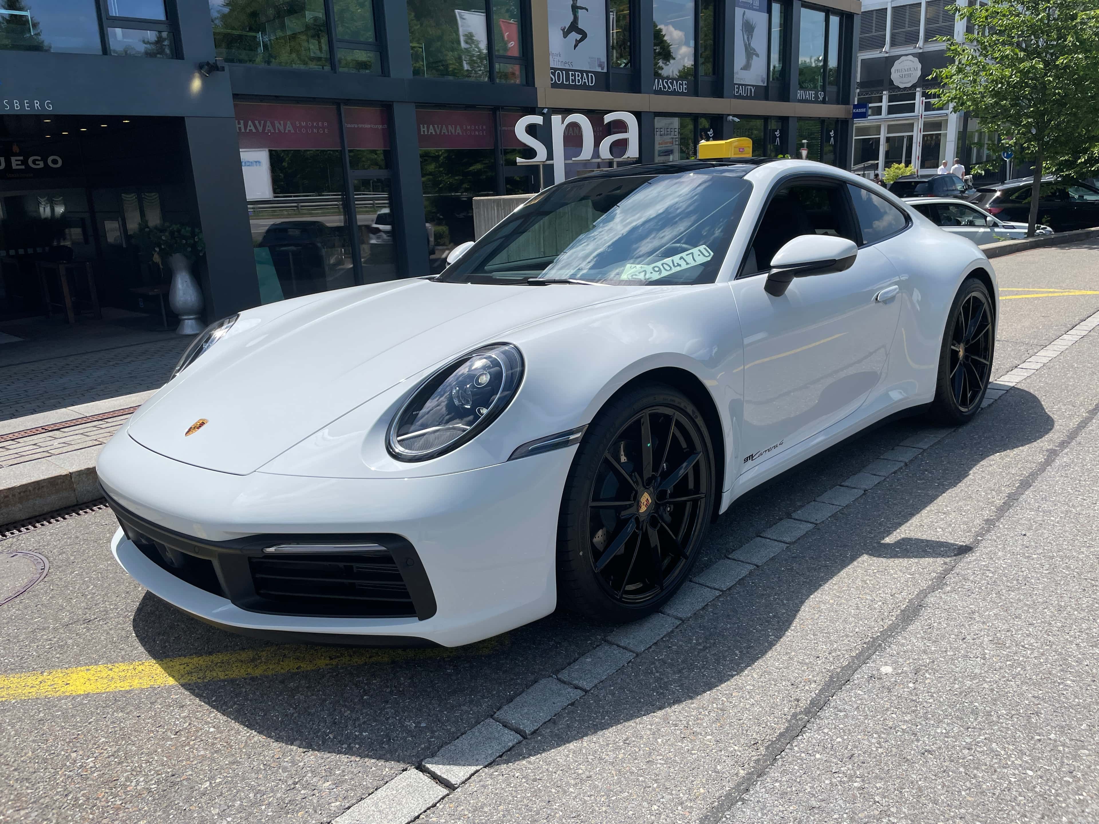 Porsche 911
