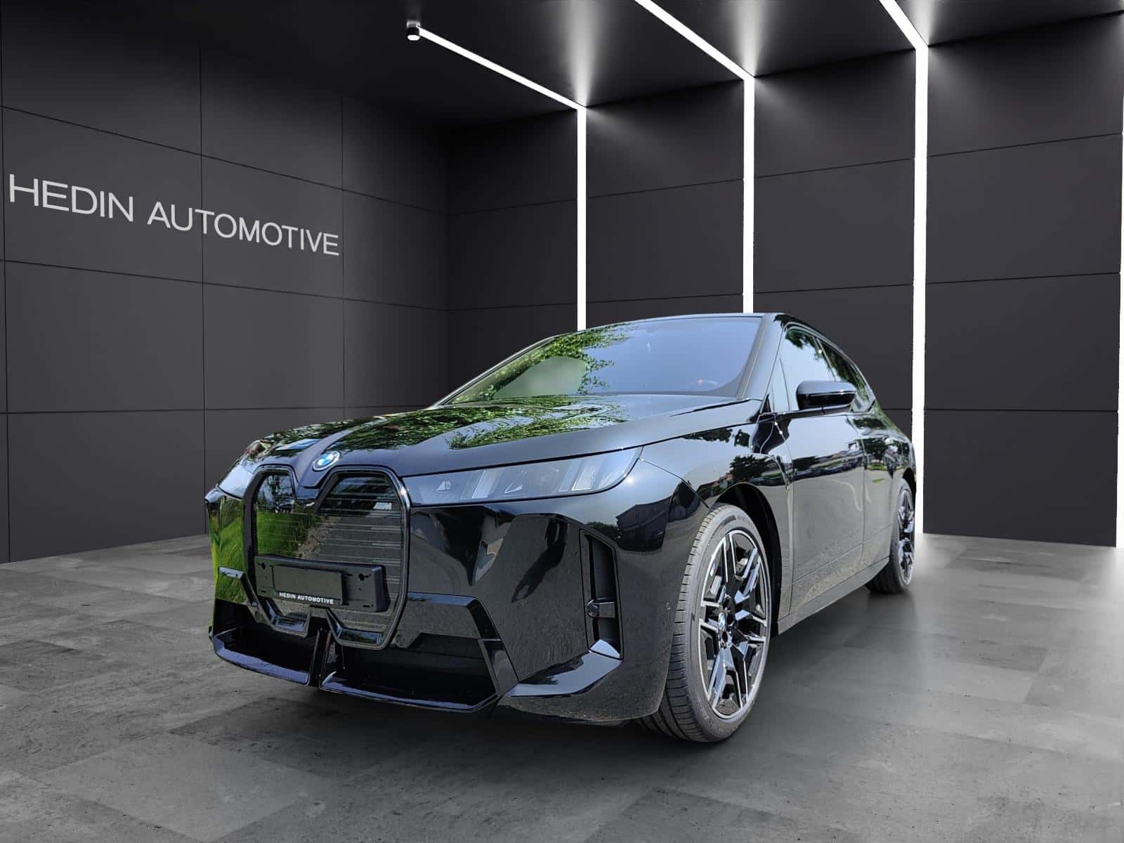 BMW iX
