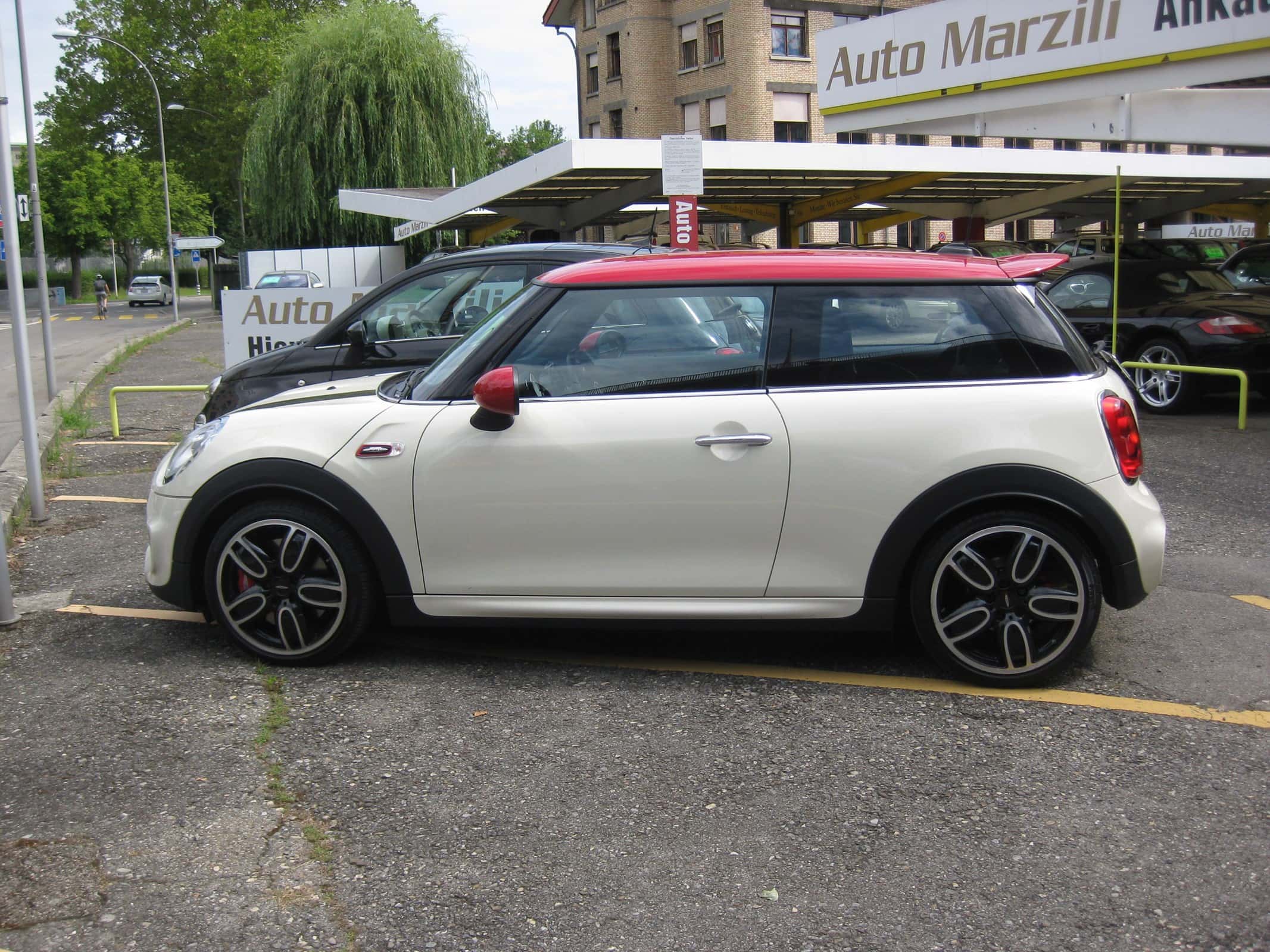 Mini Mini