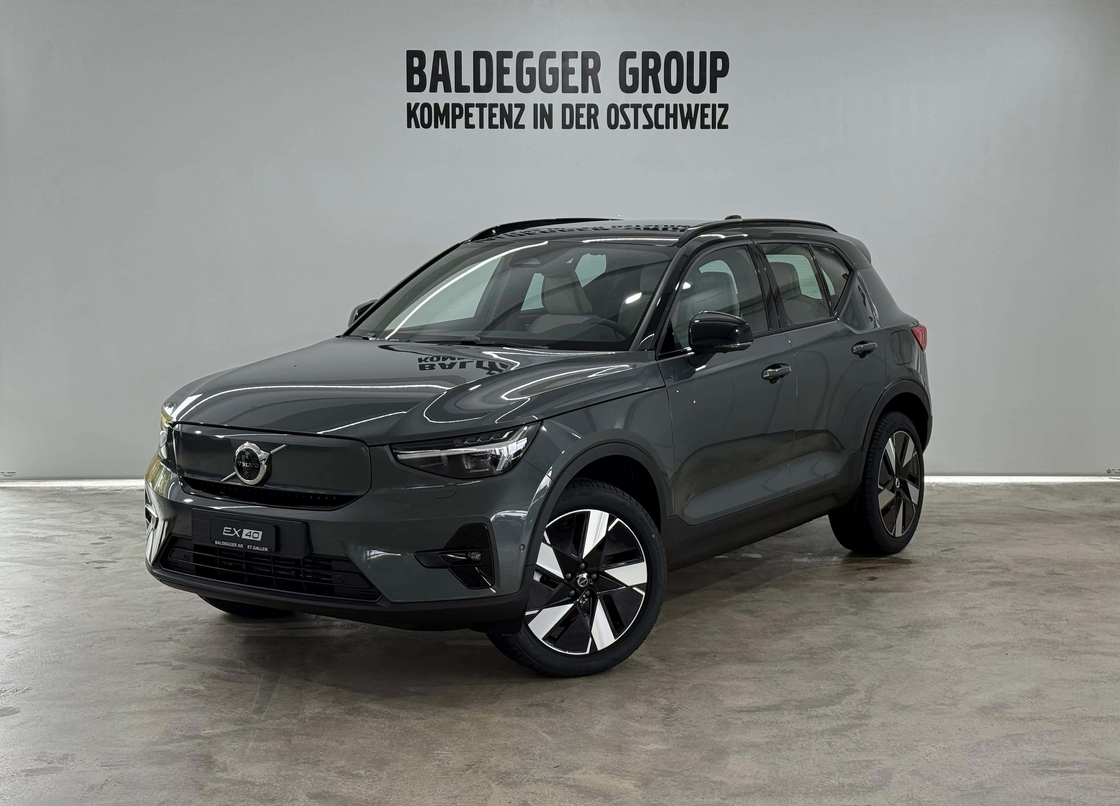 Volvo EX40