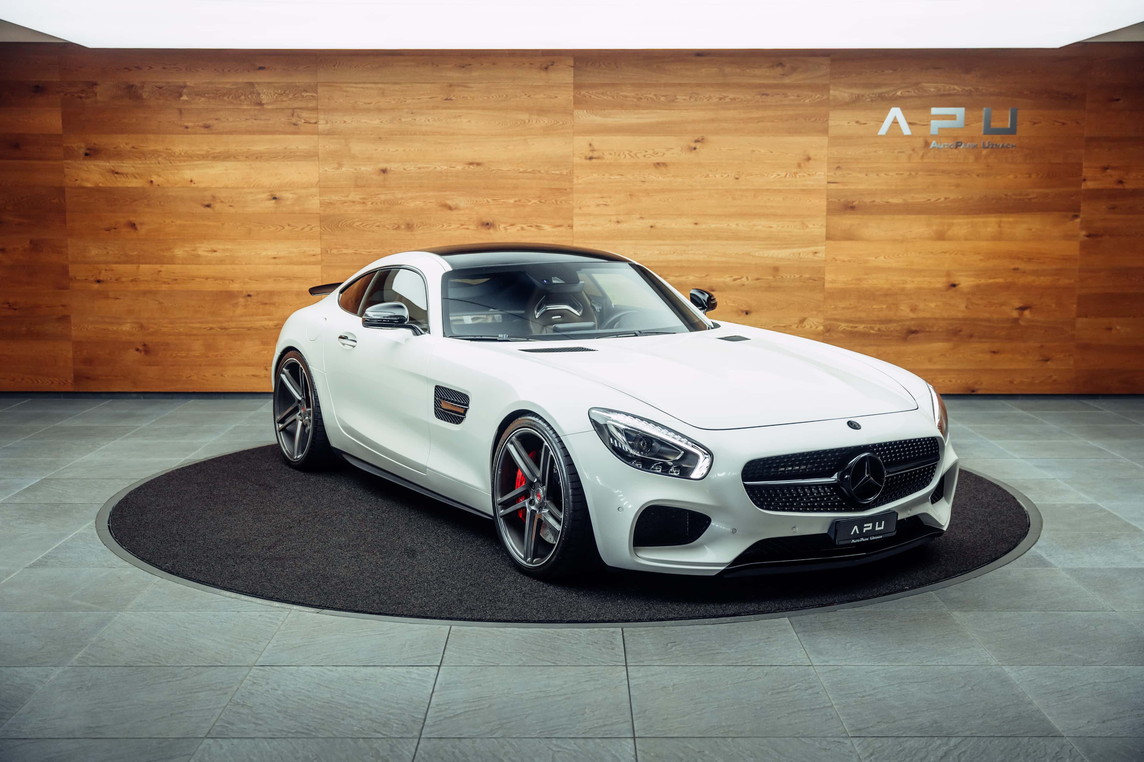 Mercedes-Benz GT