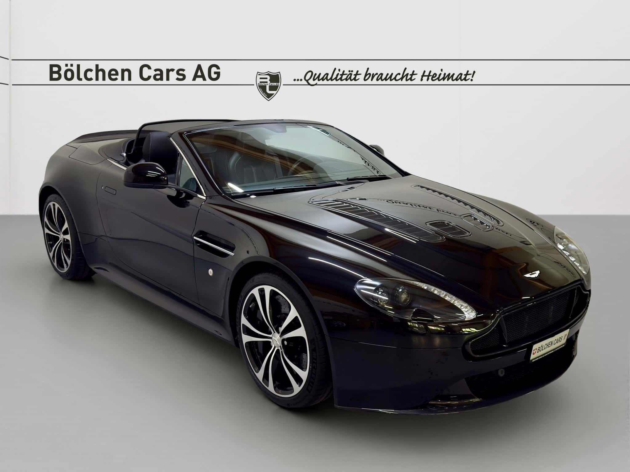 Aston Martin V8/V12 Vantage