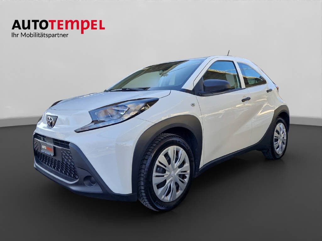 Toyota Aygo X Aygo X 1.0 VVT-i Active 45868/006