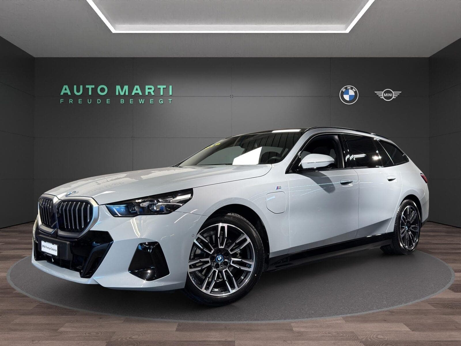 BMW 5er 530e xDrive Touring M Sport