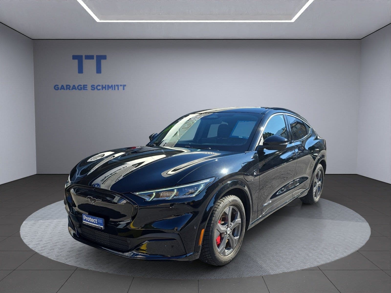 Ford Mustang Mach-E Mustang Mach-E Standard AWD