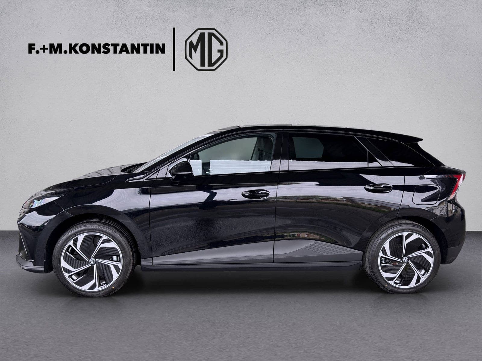 MG MG 4 64 kWh Premium