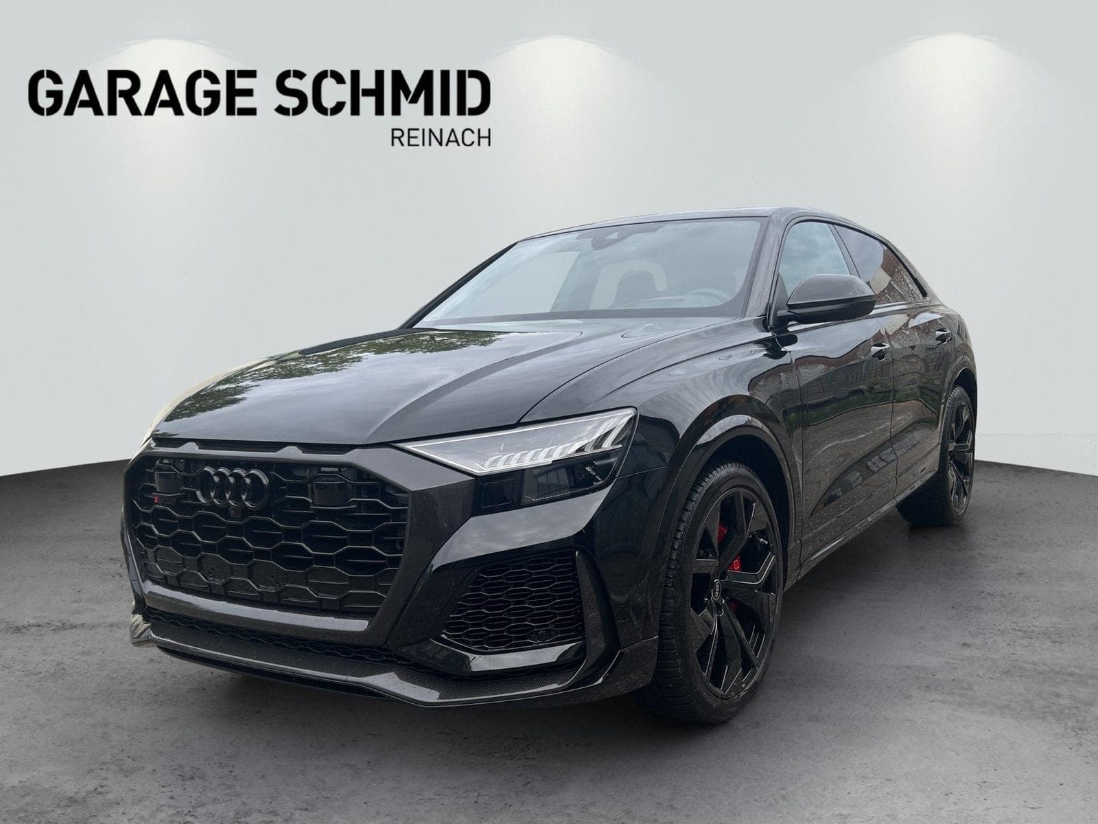 Audi SQ8 / RS Q8 RS Q8 4.0 V8 TFSI quattro T-Tronic