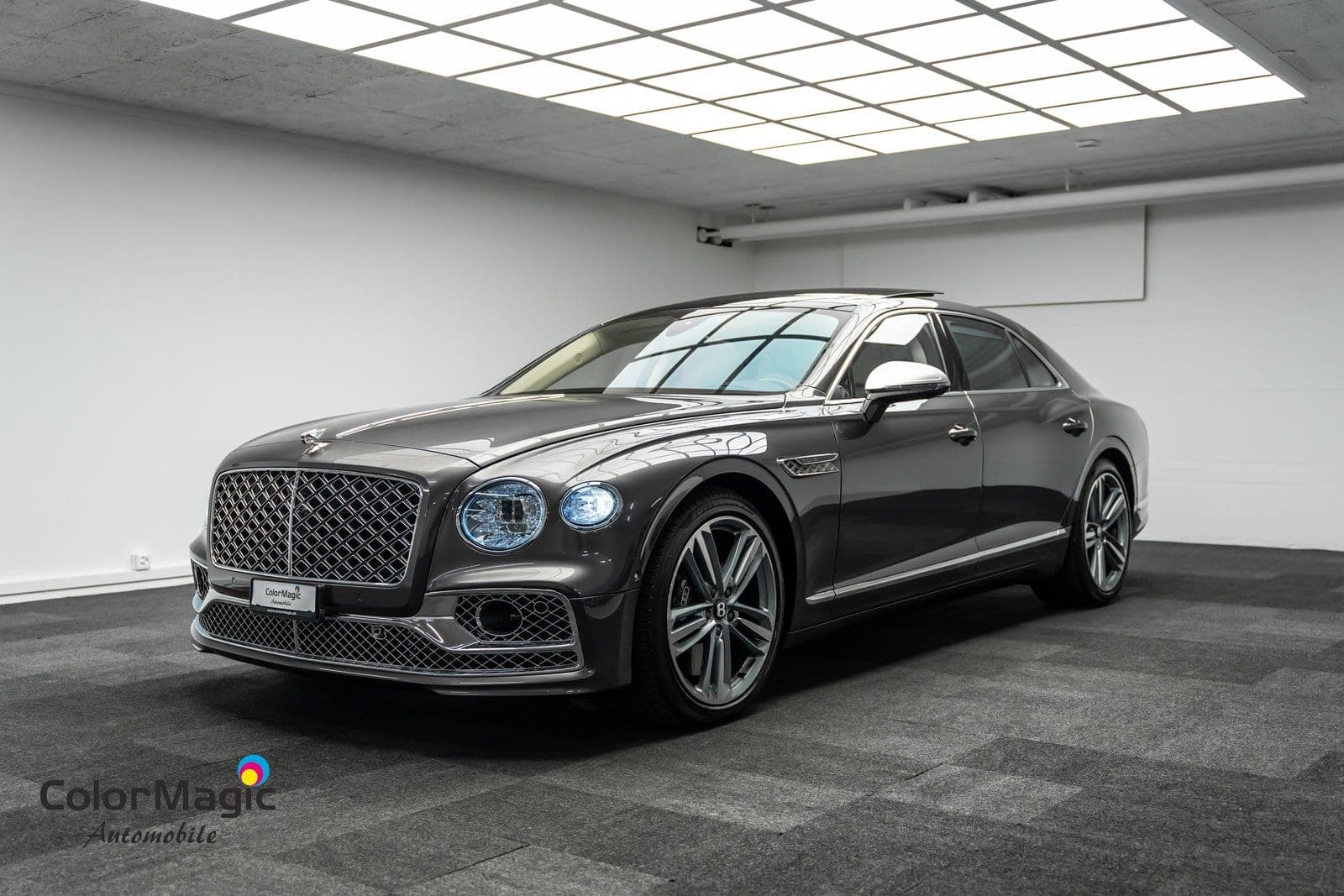 Bentley Flying Spur * FLYING SPUR * MULLINER EDELAUSFÜHRUNG * LEASING A