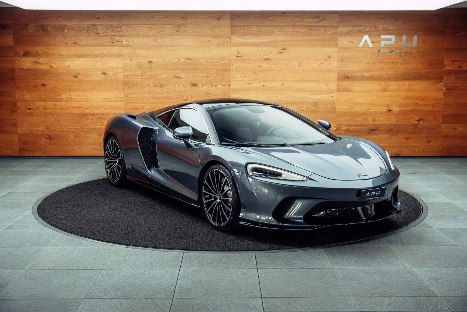 McLaren GTS GT Pioneer