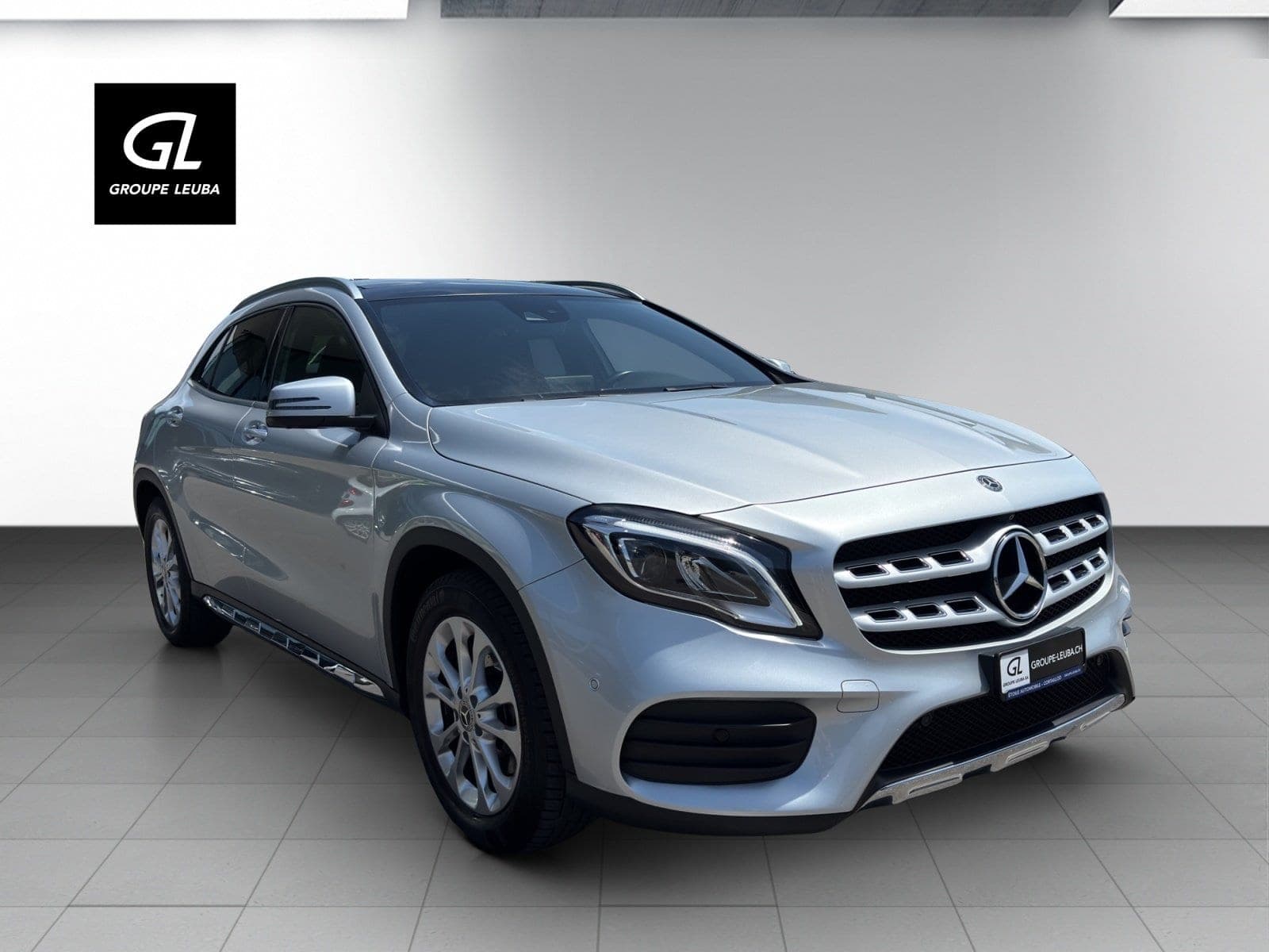 Mercedes-Benz GLA-Klasse GLA 250 AMG Line 4Matic