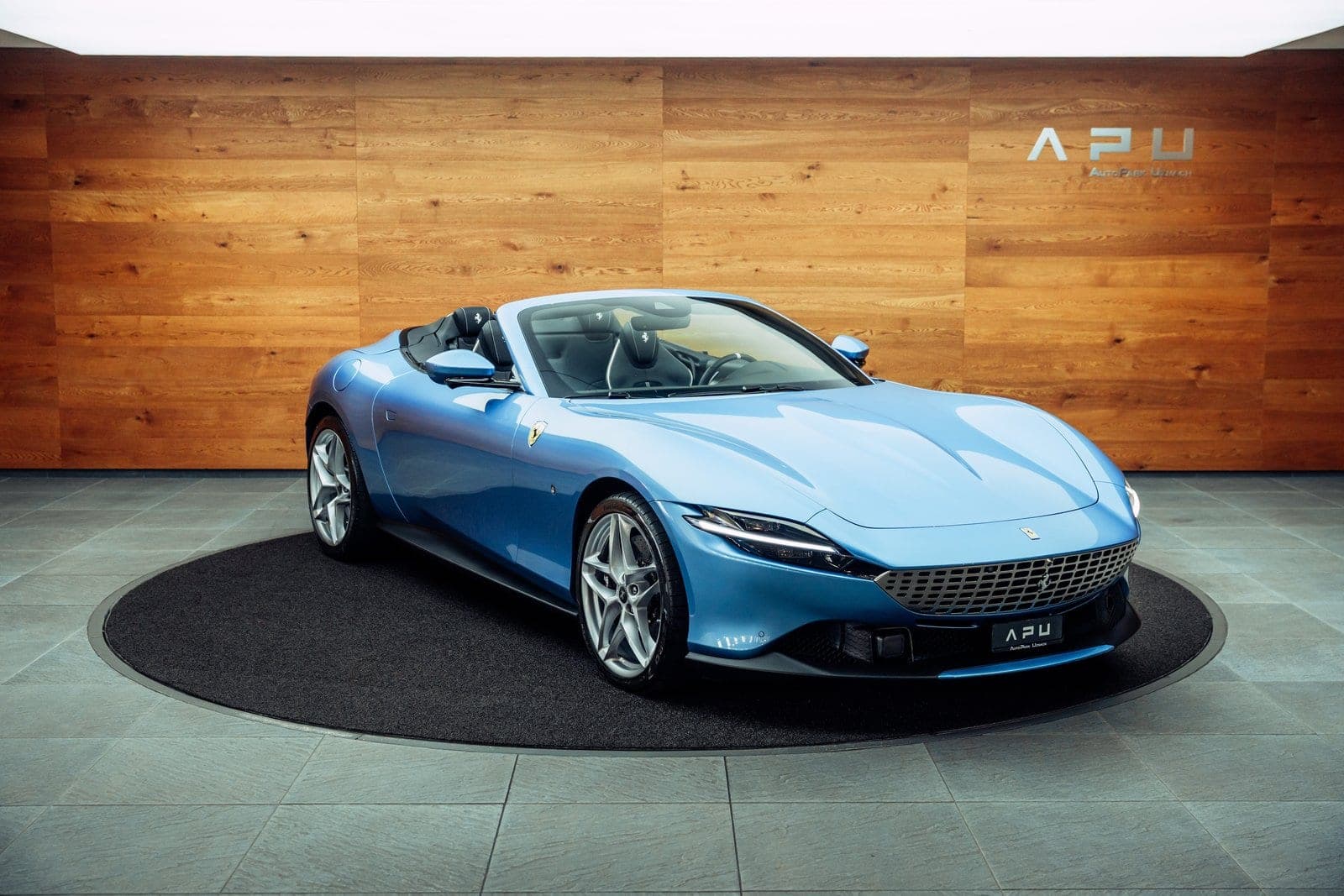 Ferrari Roma Roma 3.9 V8 T Spider Azzurro California