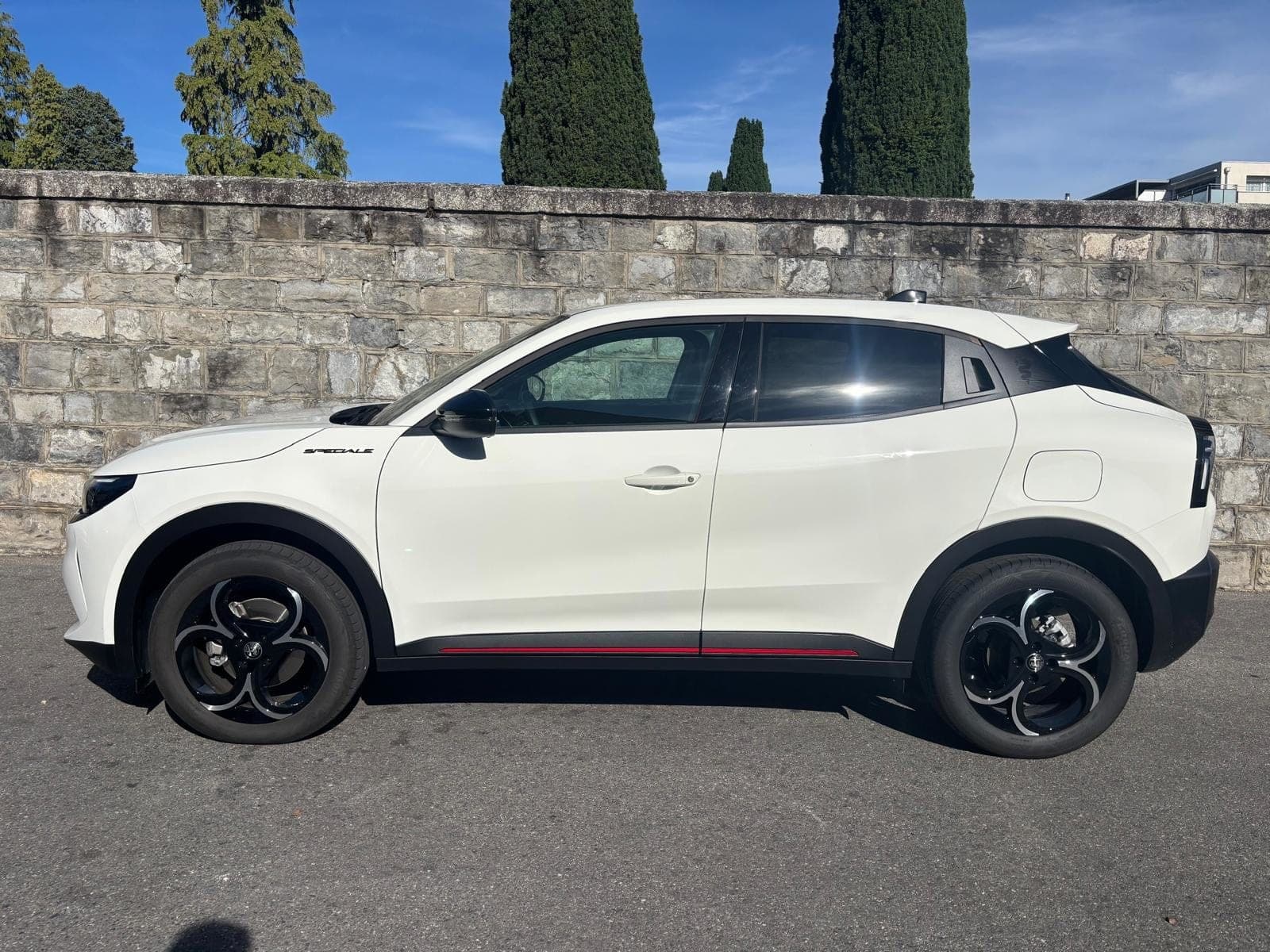 Alfa Romeo Junior Junior 1.2 48V Hybrid Speciale