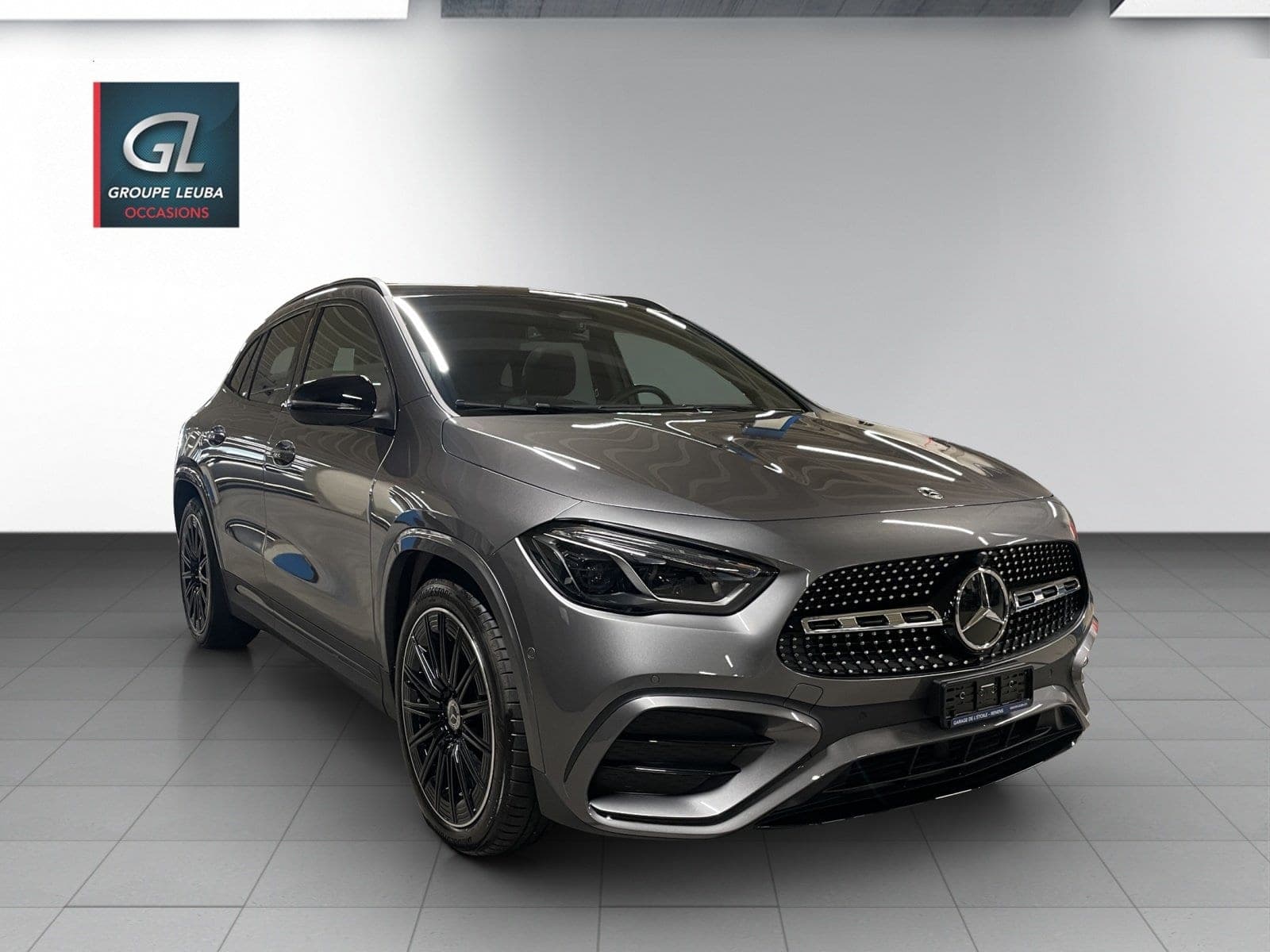 Mercedes-Benz GLA-Klasse GLA 250 4Matic Swiss Star