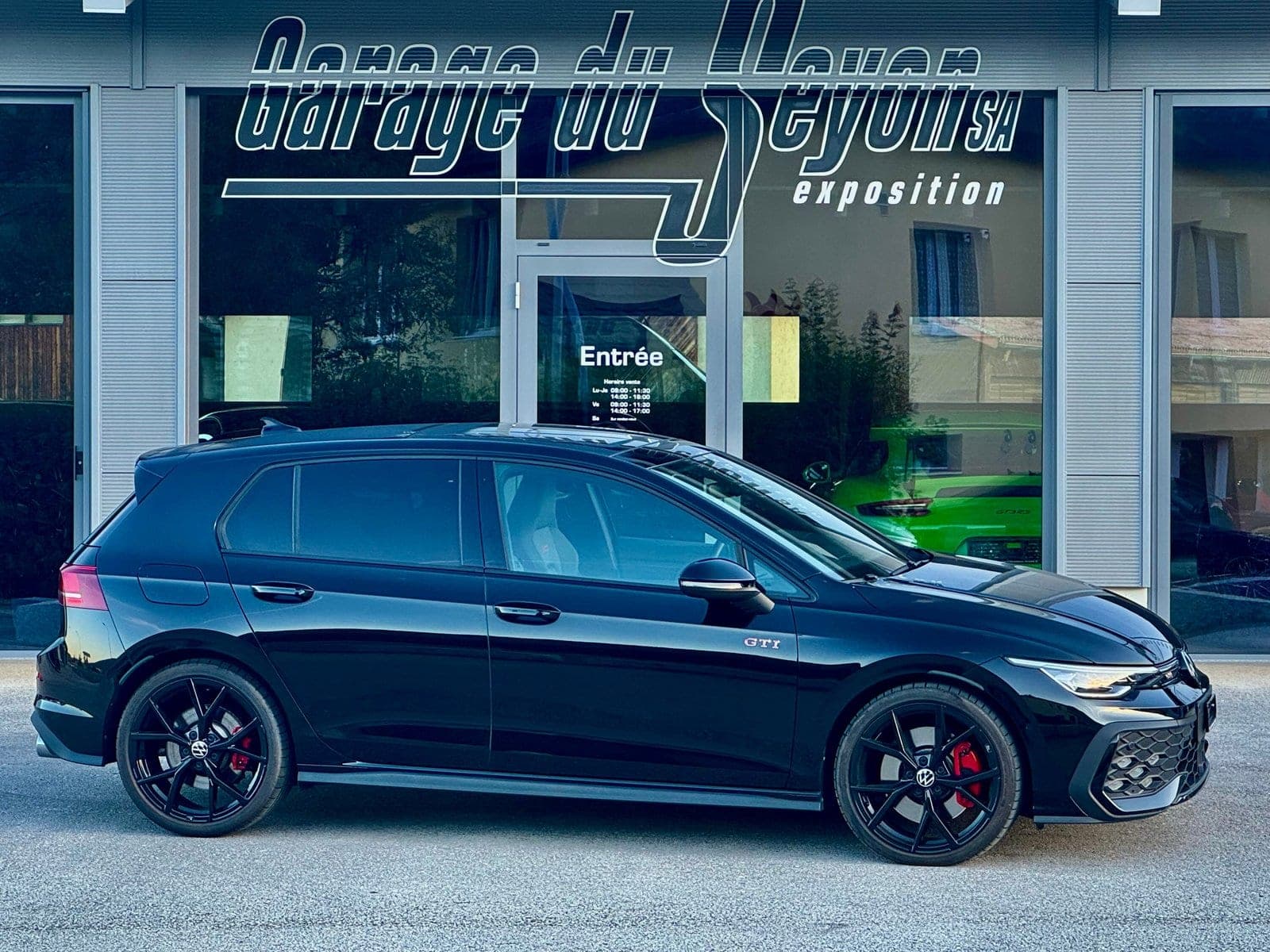 VW Golf GOLF GTi 2.0 TSI DSG *BLACK STYLE EDITION*