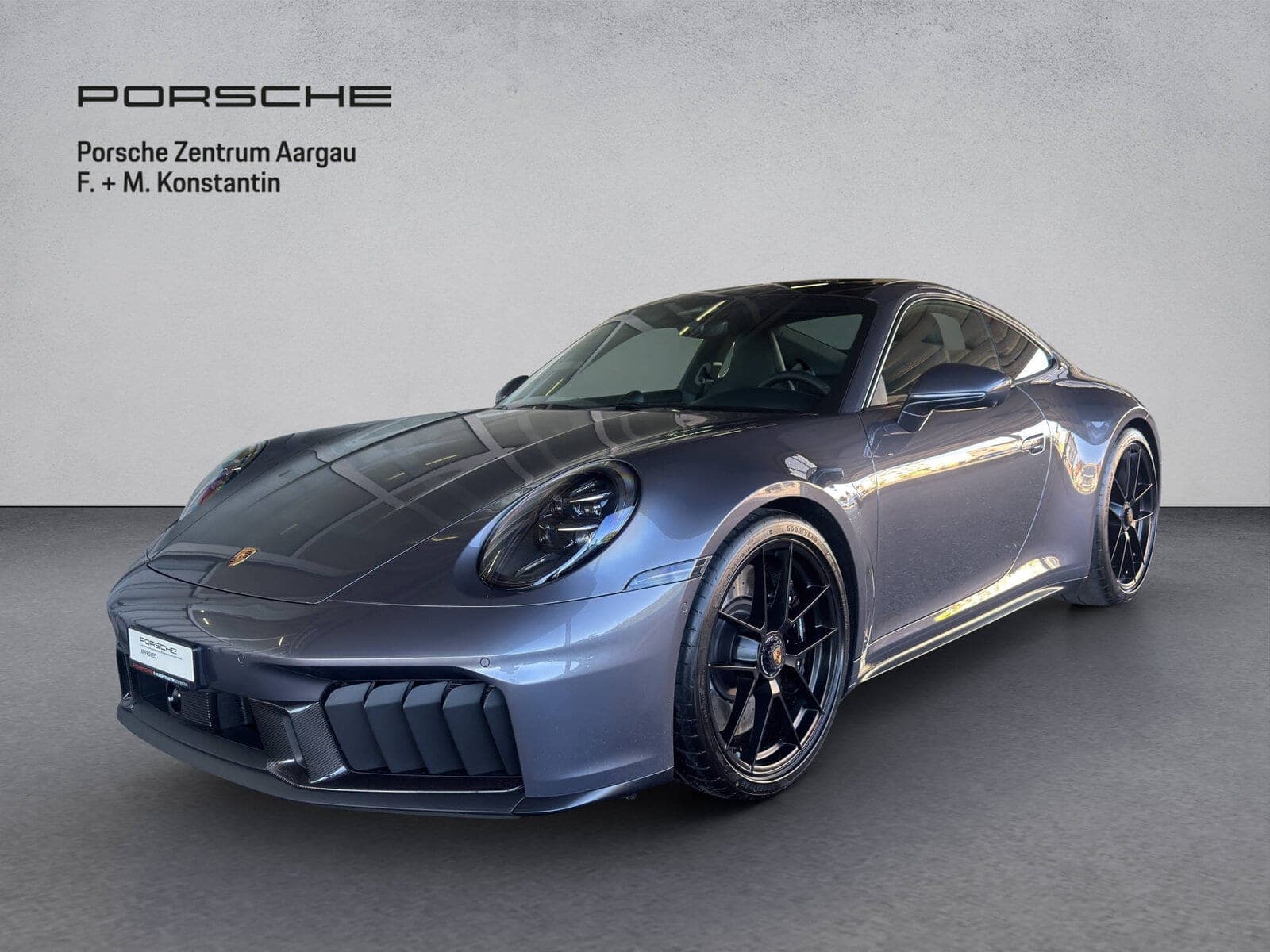 Porsche 911 911 Carrera 4 GTS