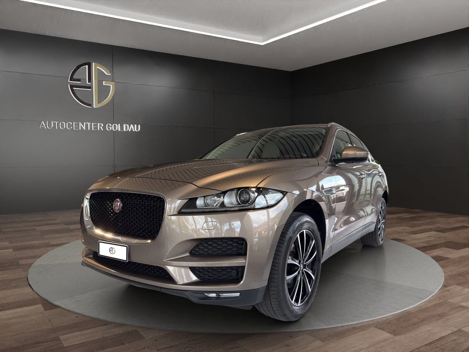 Jaguar F-Pace F-Pace 2.0d Portfolio AWD Automatik