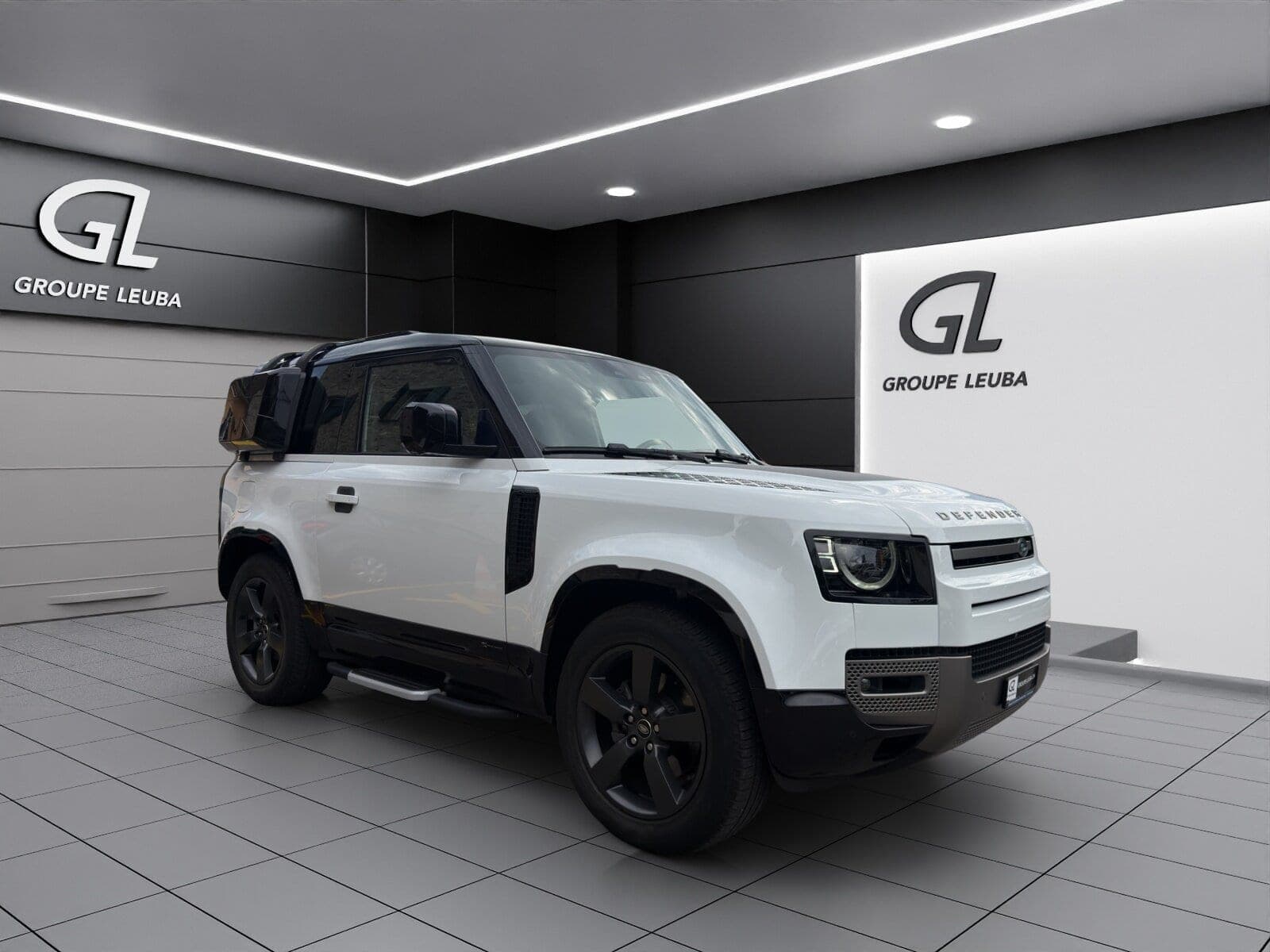 Land Rover Defender Defender90P300Si4 X-D SE