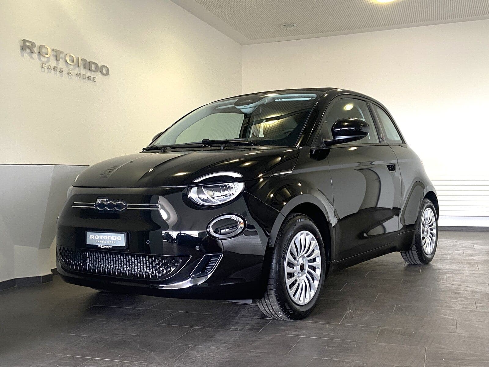 Fiat 500 500 C electric 87 kW Red